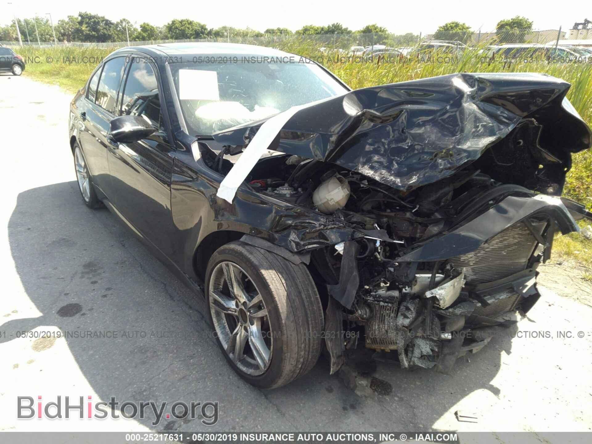 Photo WBA3A9C57FF479798 - BMW 335 2015