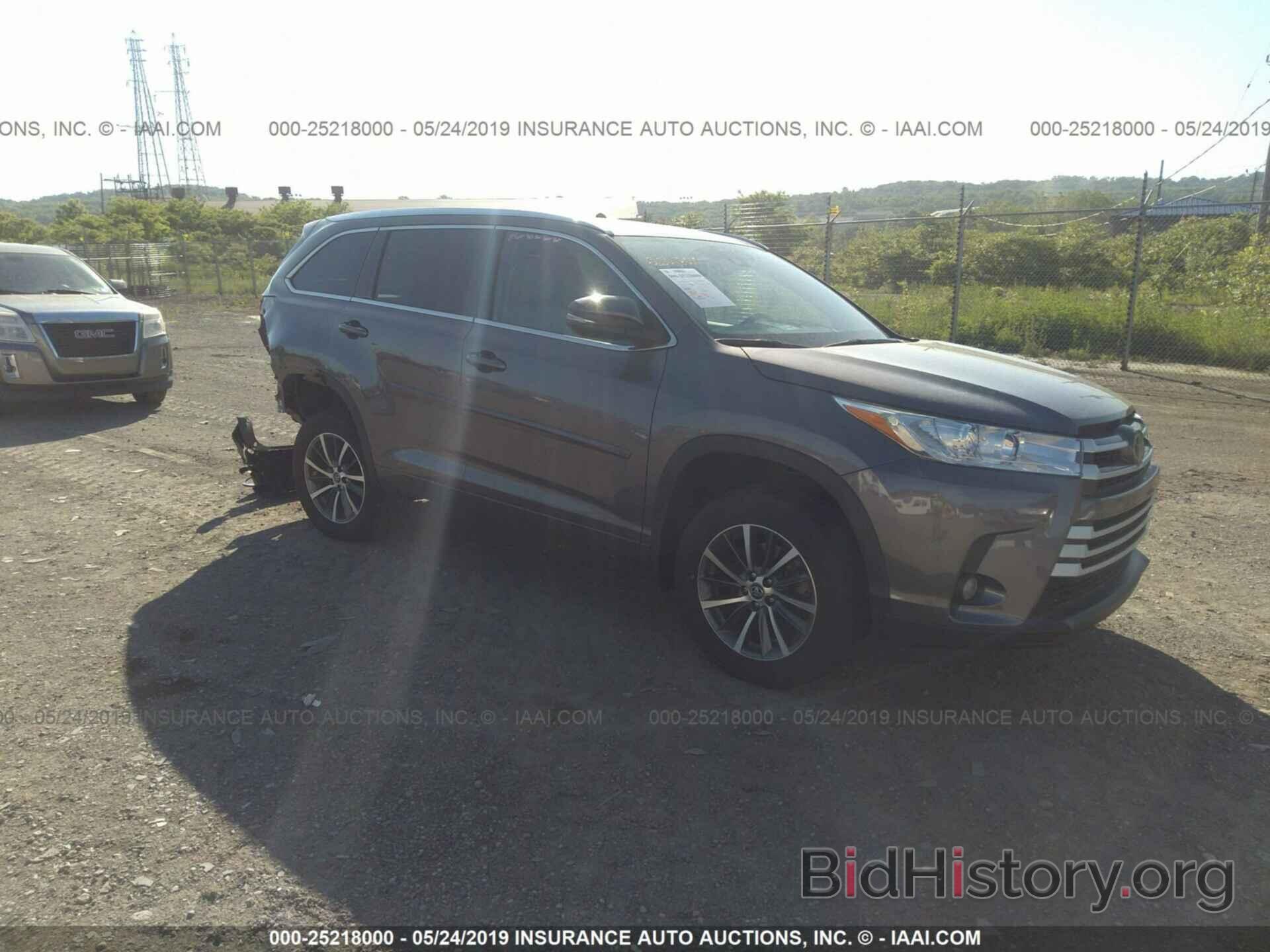 Photo 5TDJZRFH1JS558997 - TOYOTA HIGHLANDER 2018