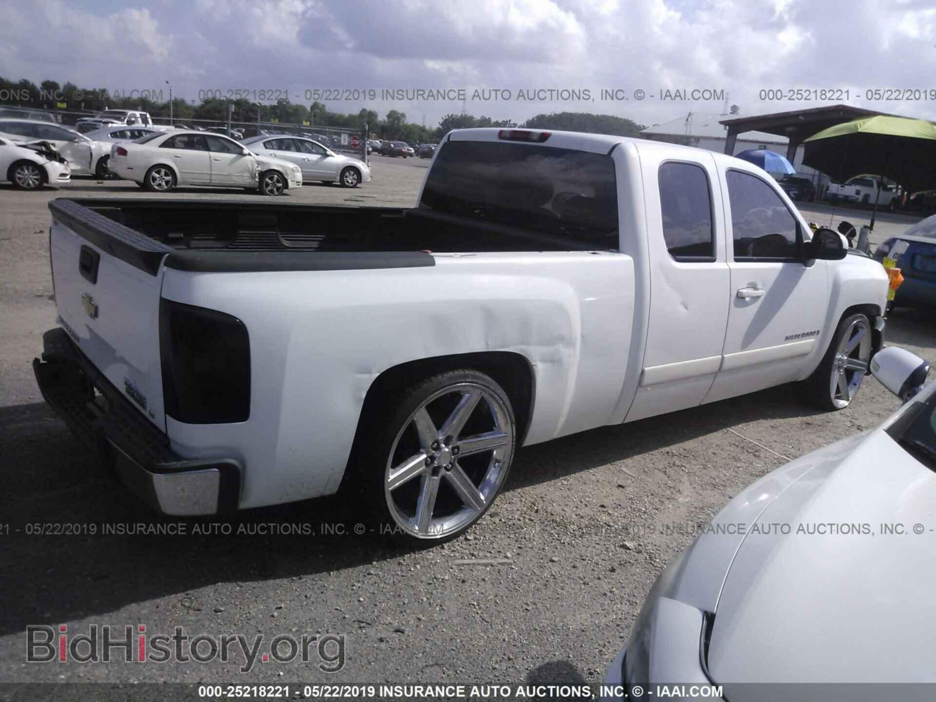 2008 CHEVROLET SILVERADO - VIN: 2GCEC19J881145513 - Фото 4