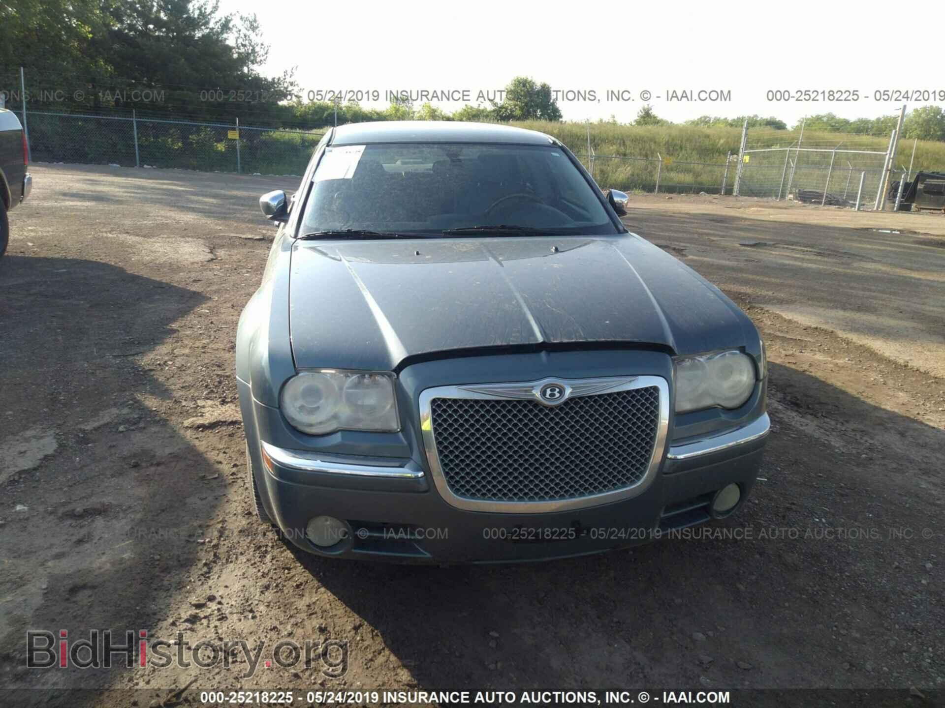 2006 CHRYSLER 300C - VIN: 2C3KA63H86H107834 - Photo 6