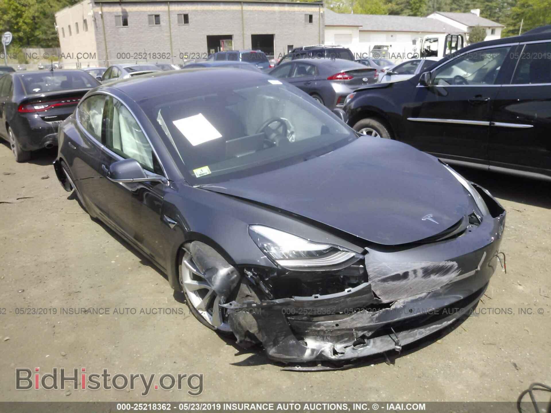 Фотография 5YJ3E1EB9JF121336 - TESLA MODEL 3 2018