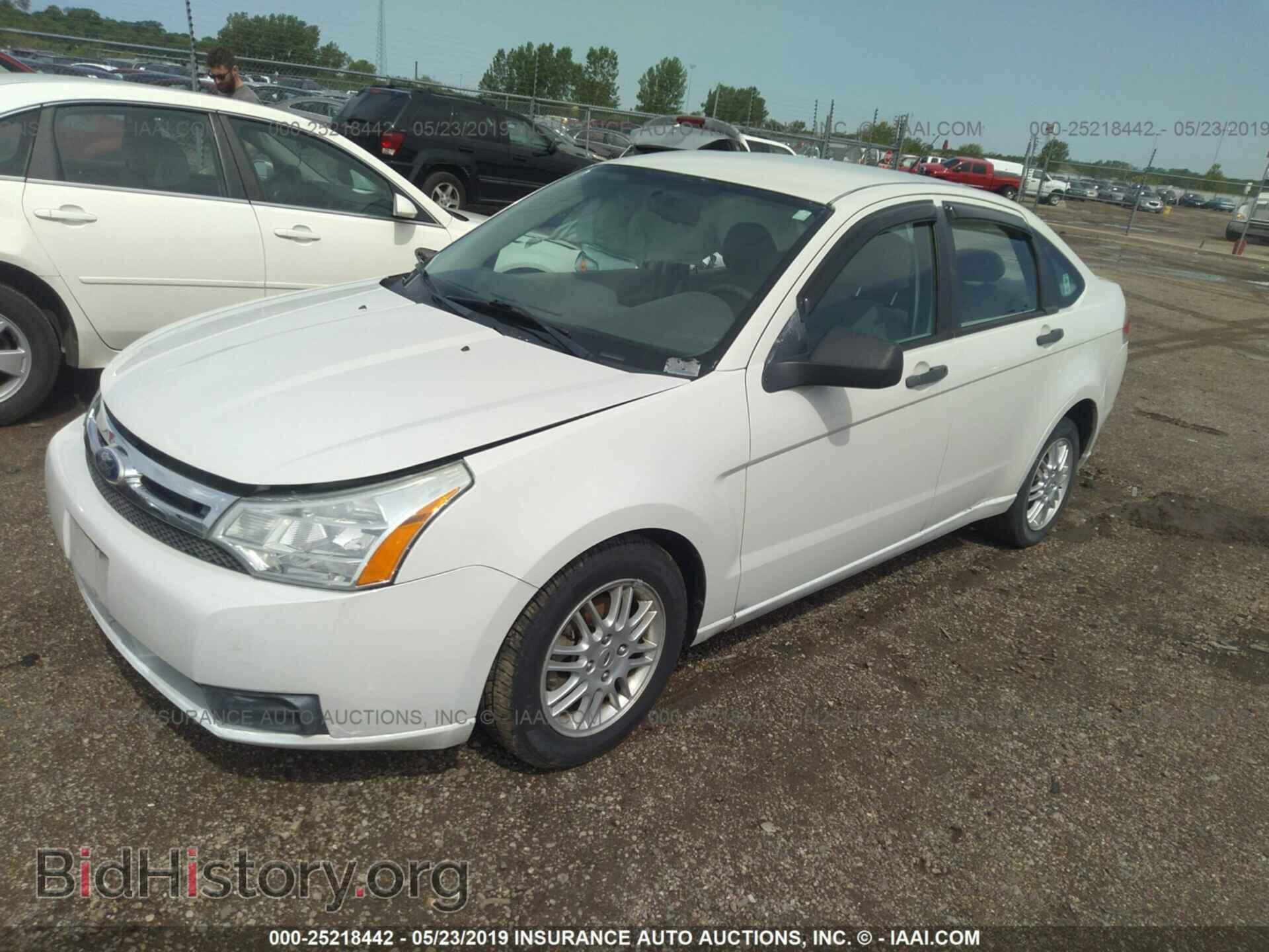 2010 FORD FOCUS - VIN: 1FAHP3FN0AW293129 - Фото 2
