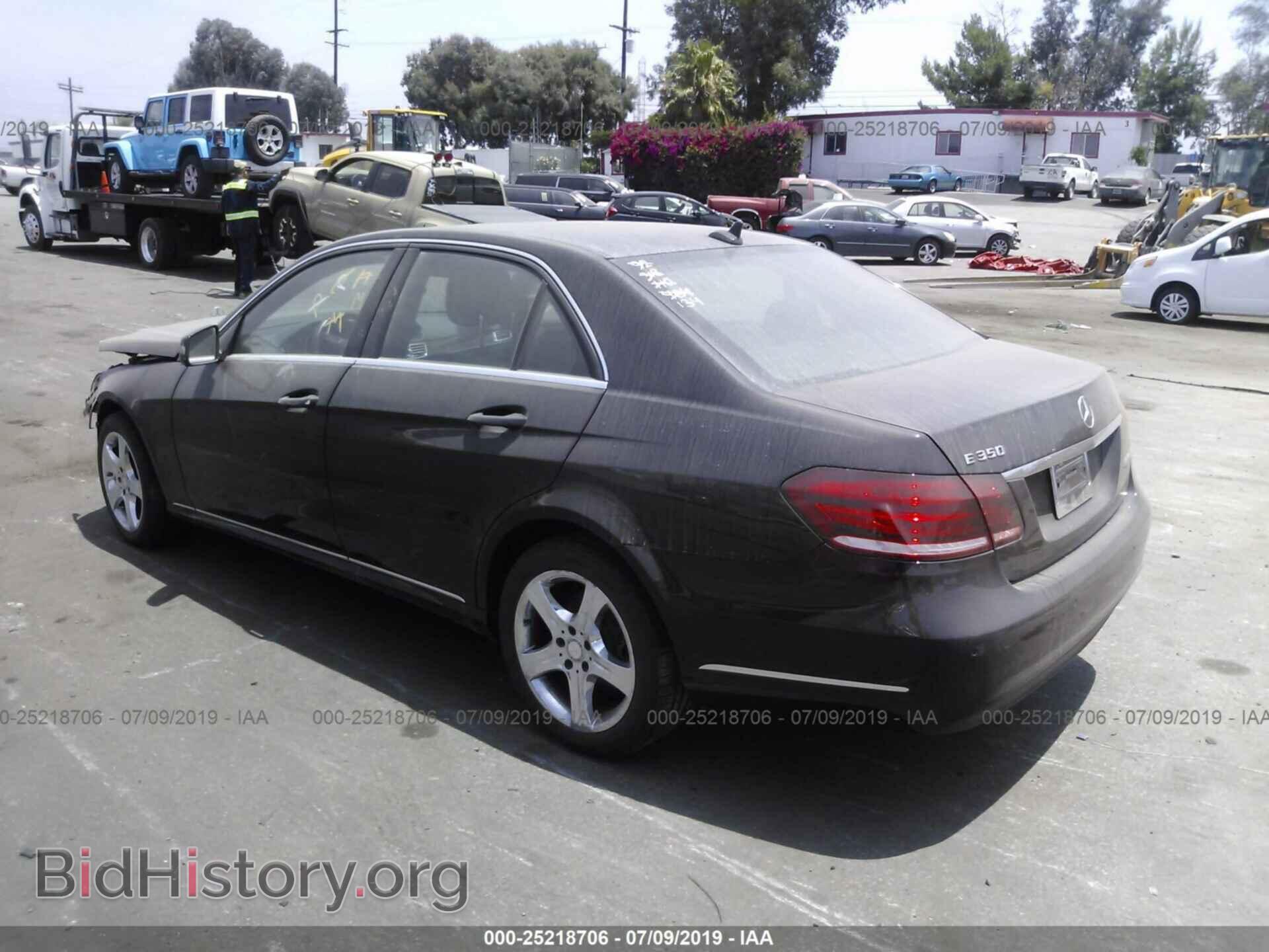2014 MERCEDES-BENZ E - VIN: WDDHF5KB3EB058876 - Photo 3