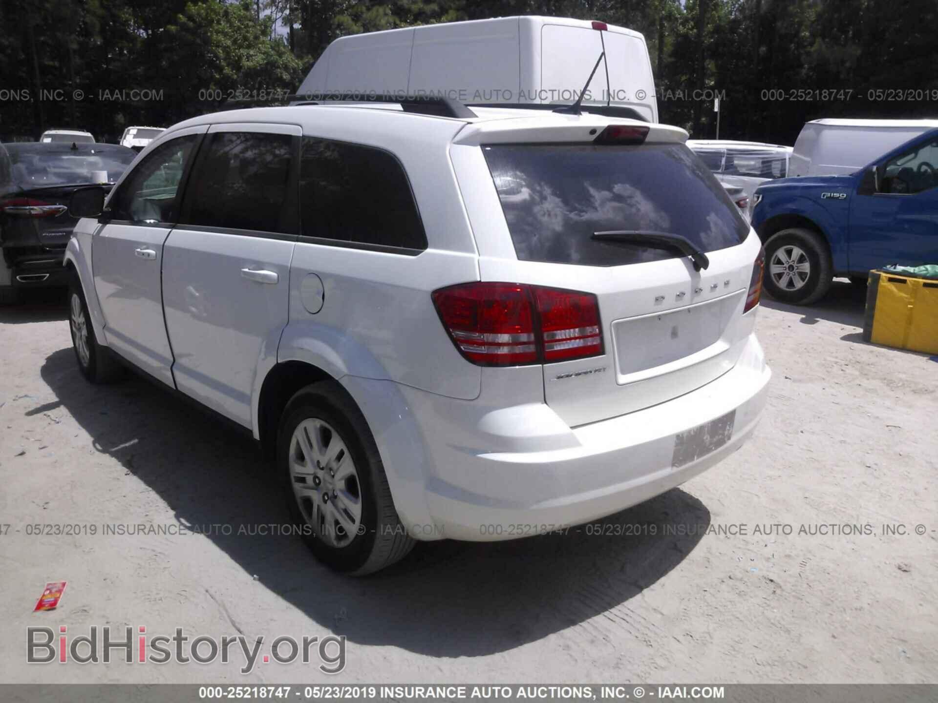 2018 DODGE JOURNEY - VIN: 3C4PDCAB2JT303807 - Фото 3