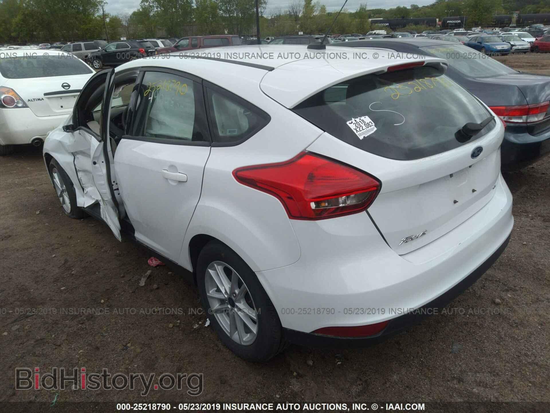 2018 FORD FOCUS - VIN: 1FADP3K2XJL242183 - Фото 3