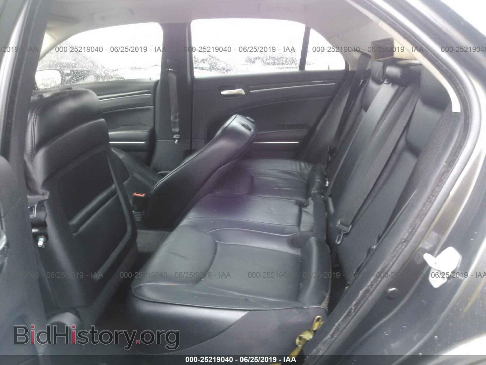 2016 CHRYSLER 300C - VIN: 2C3CCAEG2GH151612 - Фото 8