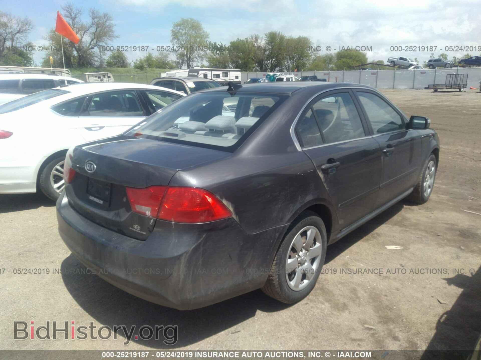 2010 KIA OPTIMA - VIN: KNAGG4A87A5428557 - Фото 4