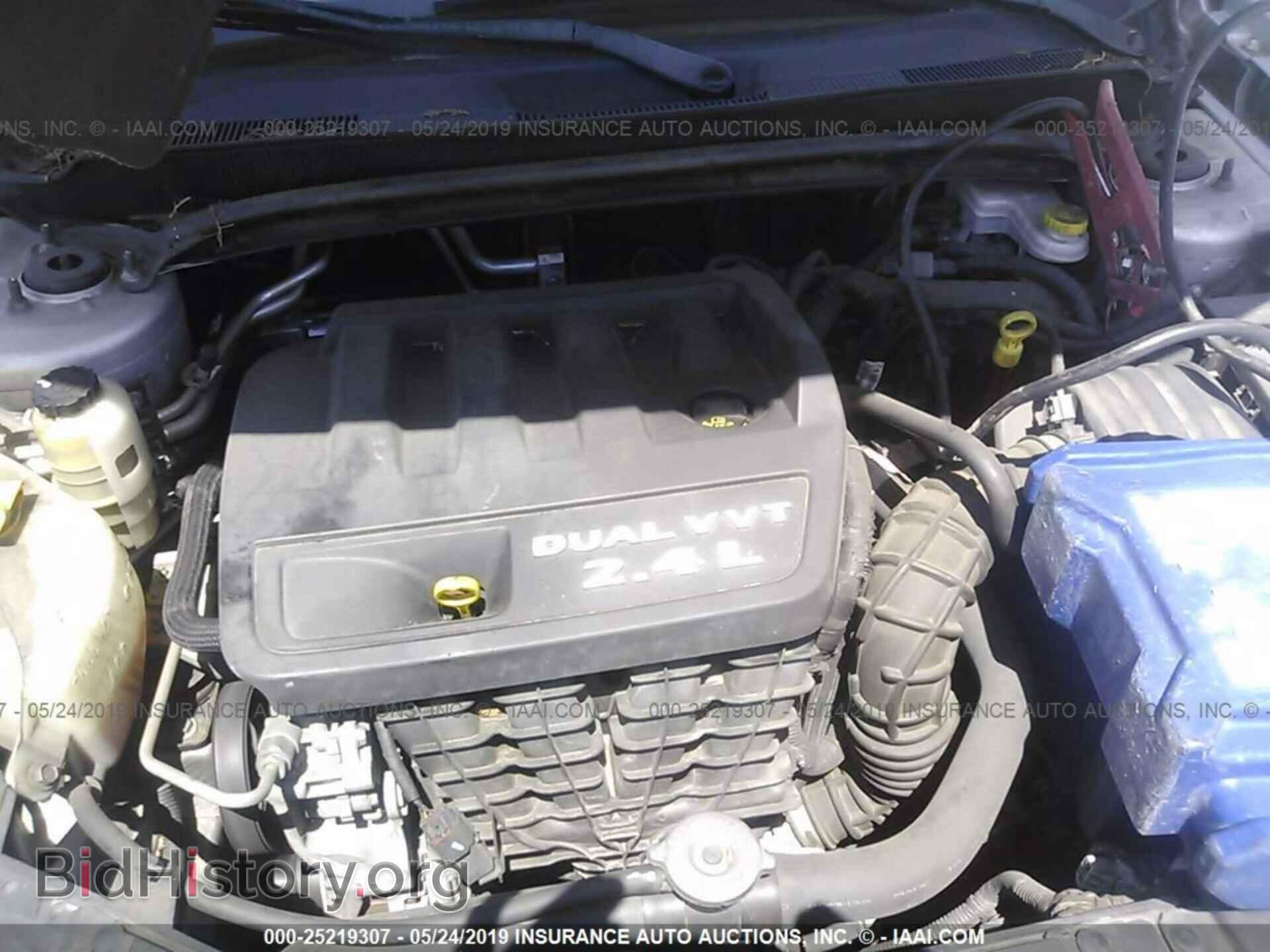2011 DODGE AVENGER - VIN: 1B3BD4FB0BN561321 - Фото 10