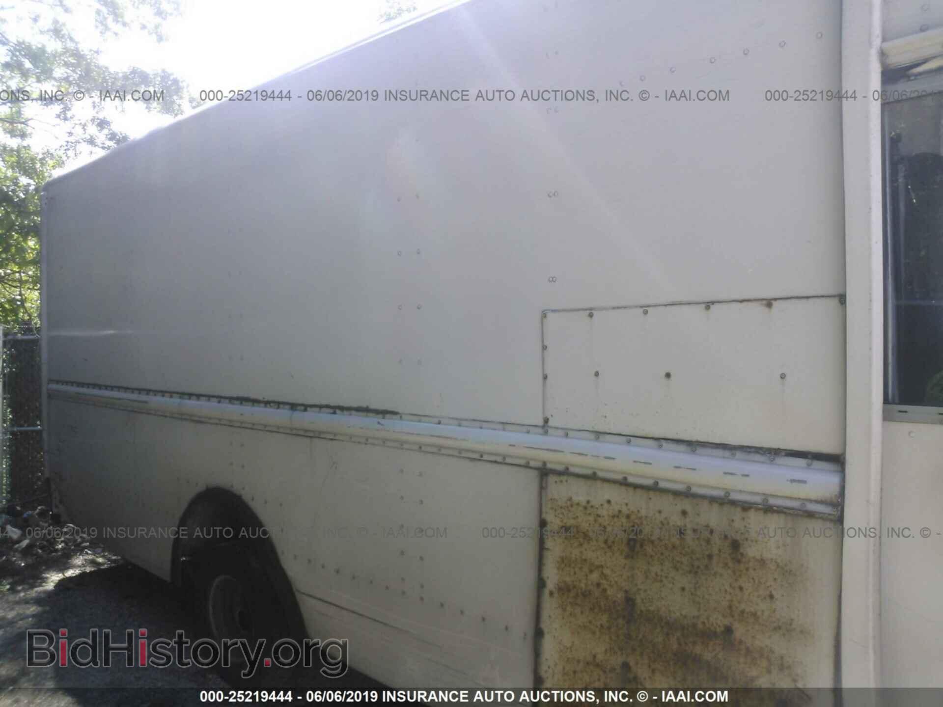2010 FORD ECONOLINE - VIN: 1FC3E3KL6ADA48863 - Фото 7