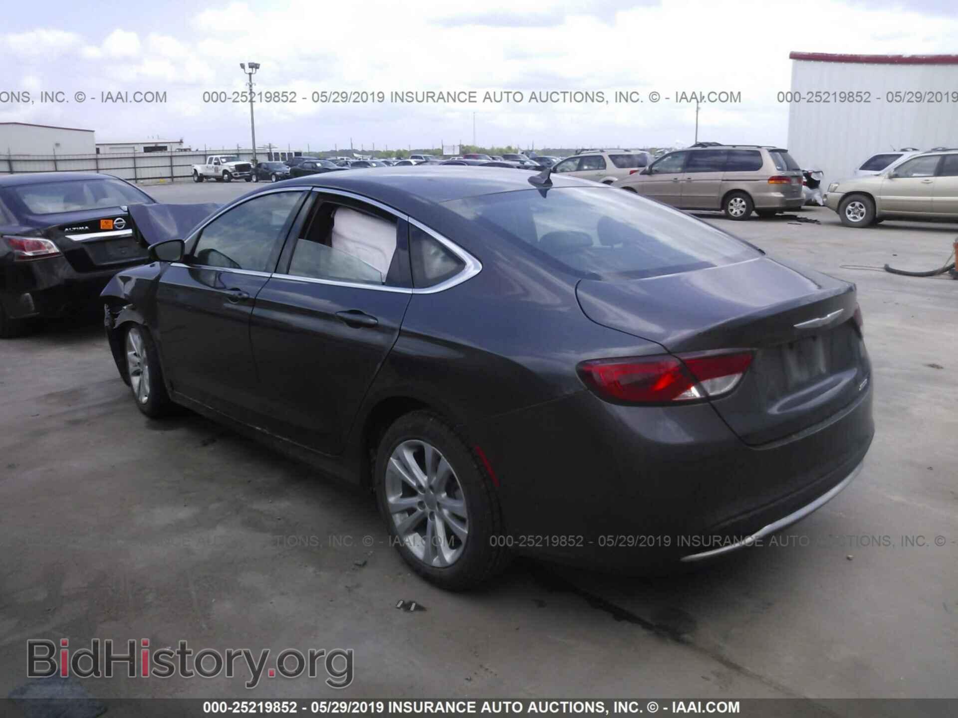 2016 CHRYSLER 200 - VIN: 1C3CCCAB6GN178678 - Photo 3