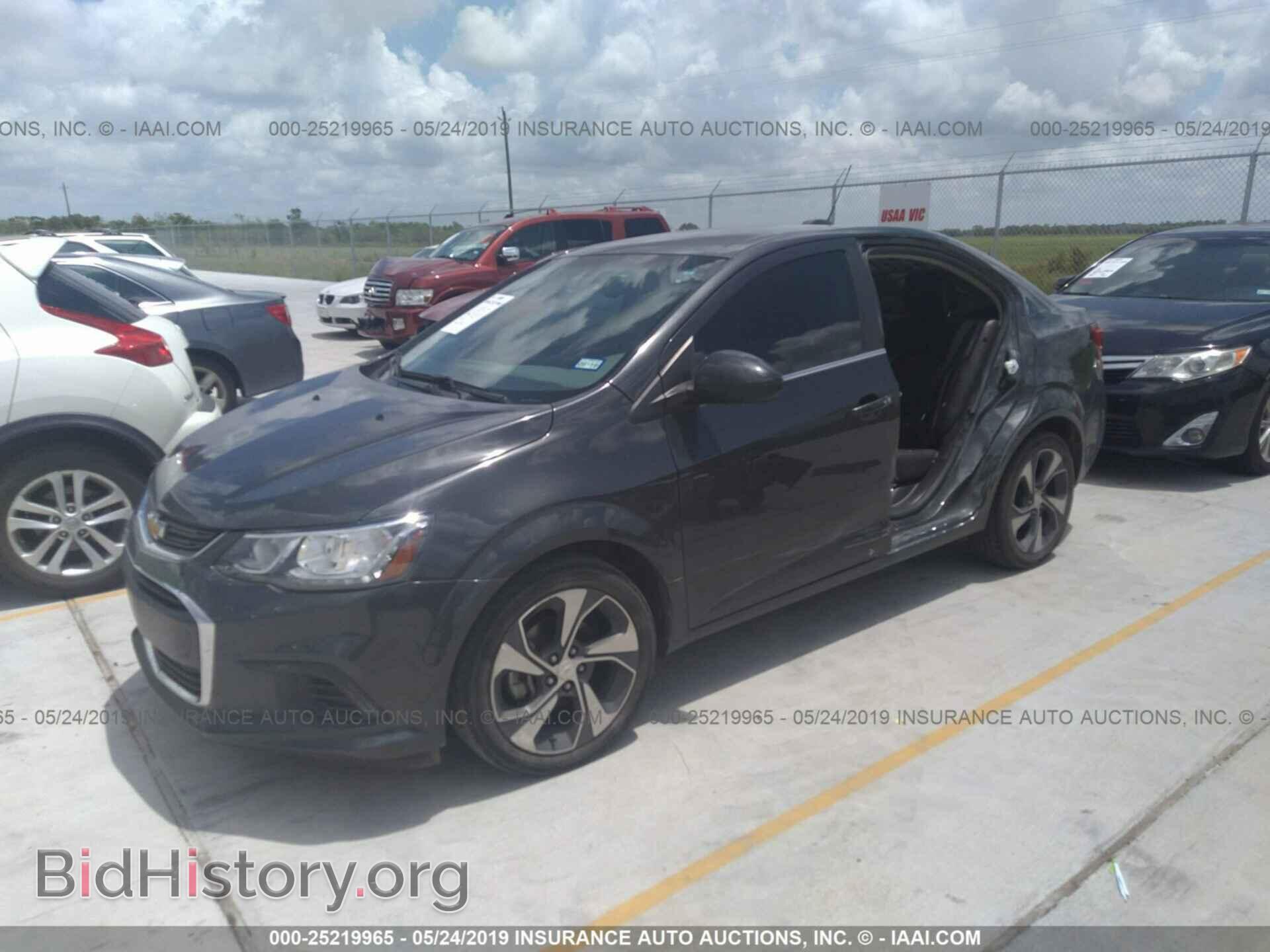 2017 CHEVROLET SONIC - VIN: 1G1JF5SB3H4107538 - Фото 2