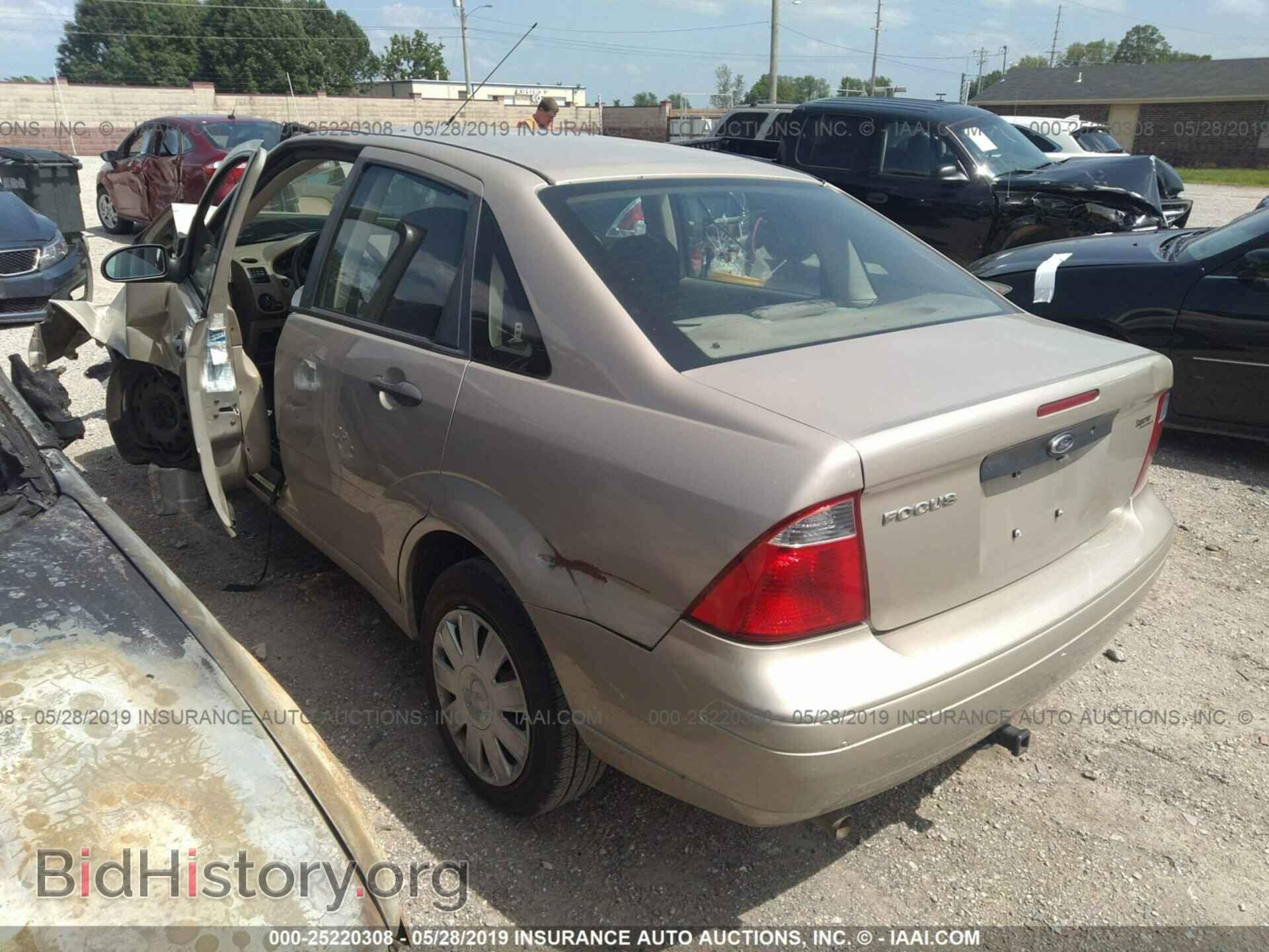 2007 FORD FOCUS - VIN: 1FAFP34N57W153855 - Фото 3