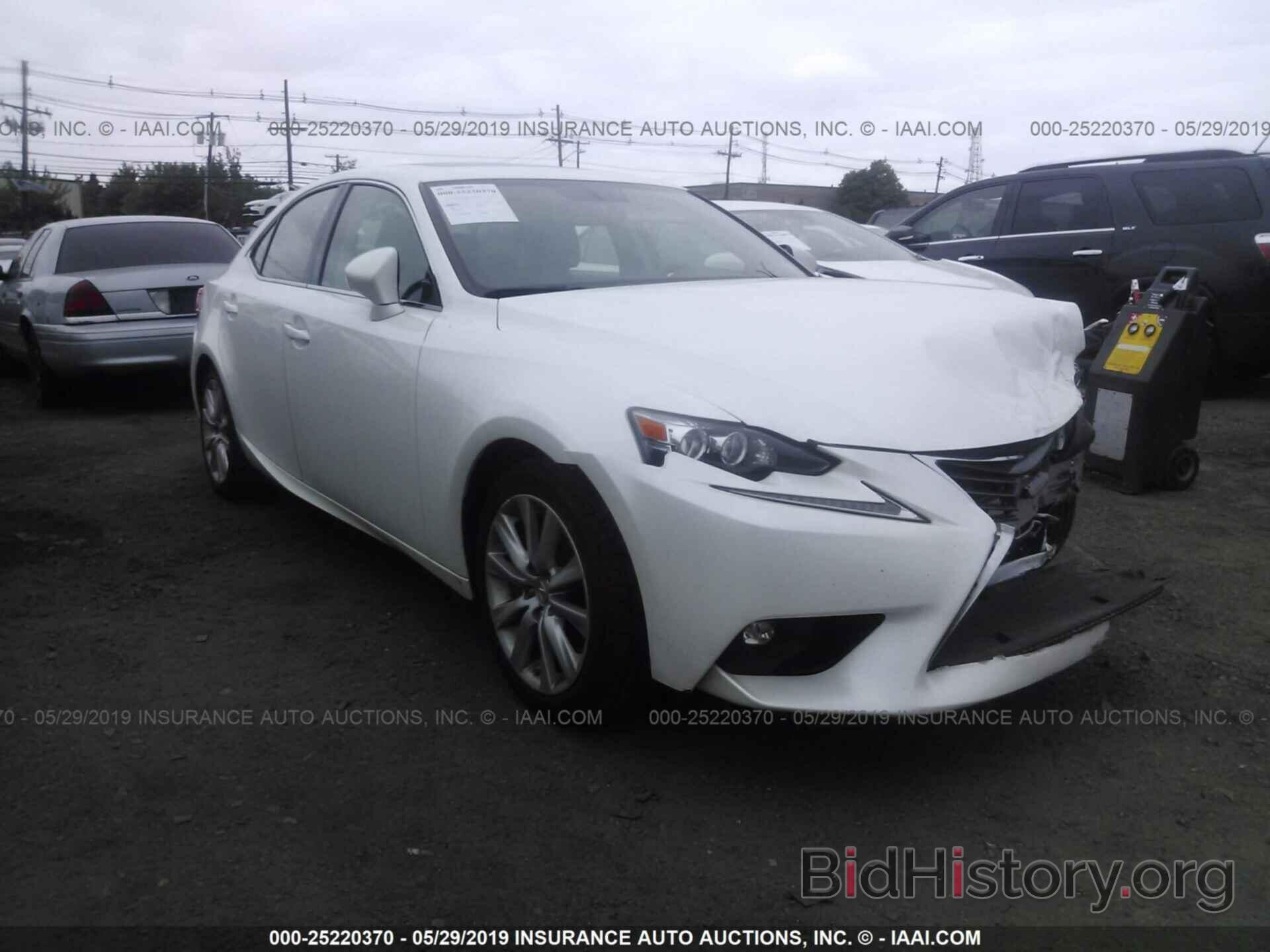 Photo JTHCM1D26G5011096 - LEXUS IS 2016