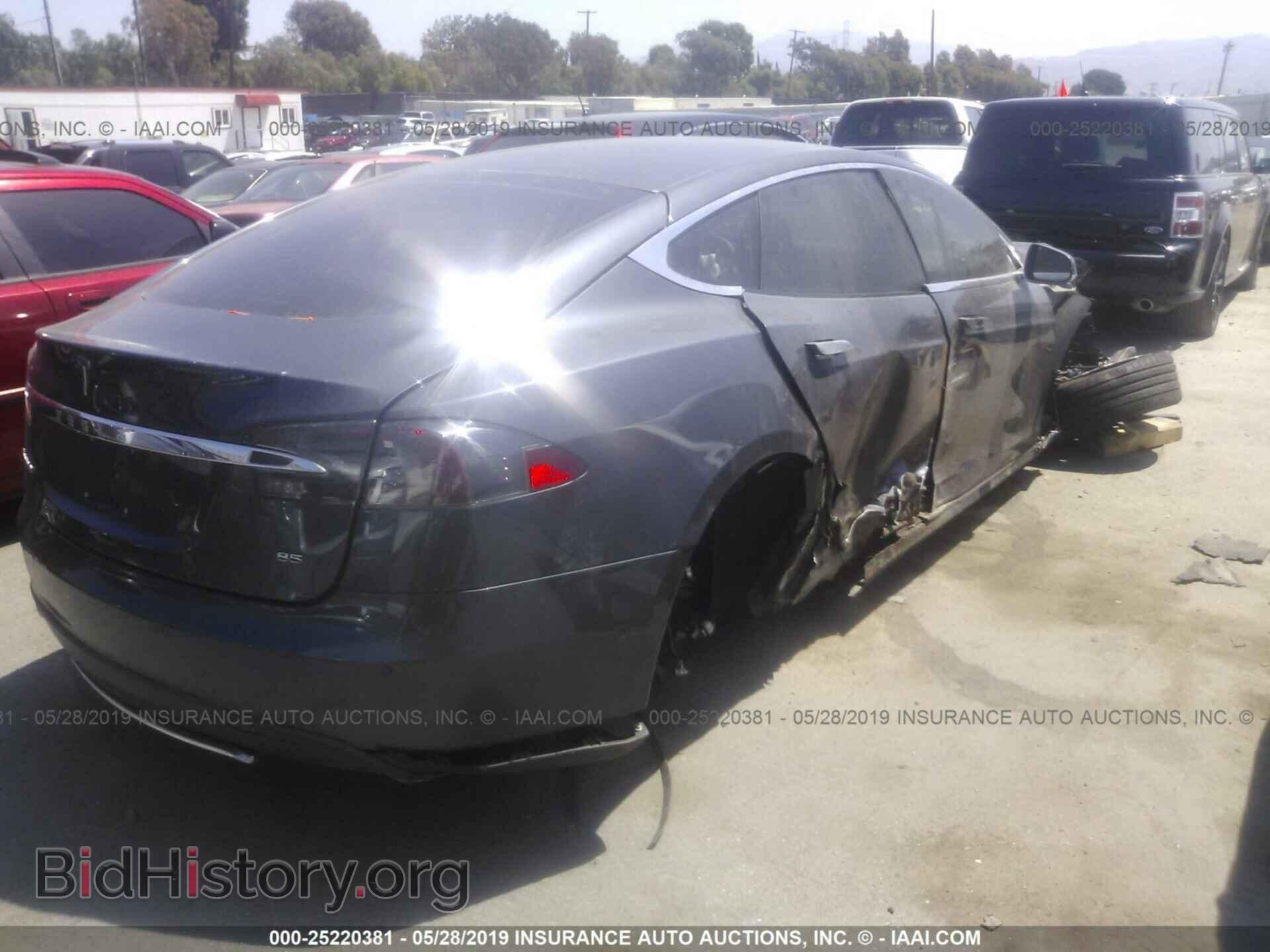 2014 TESLA MODEL S - VIN: 5YJSA1H12EFP56169 - Photo 4