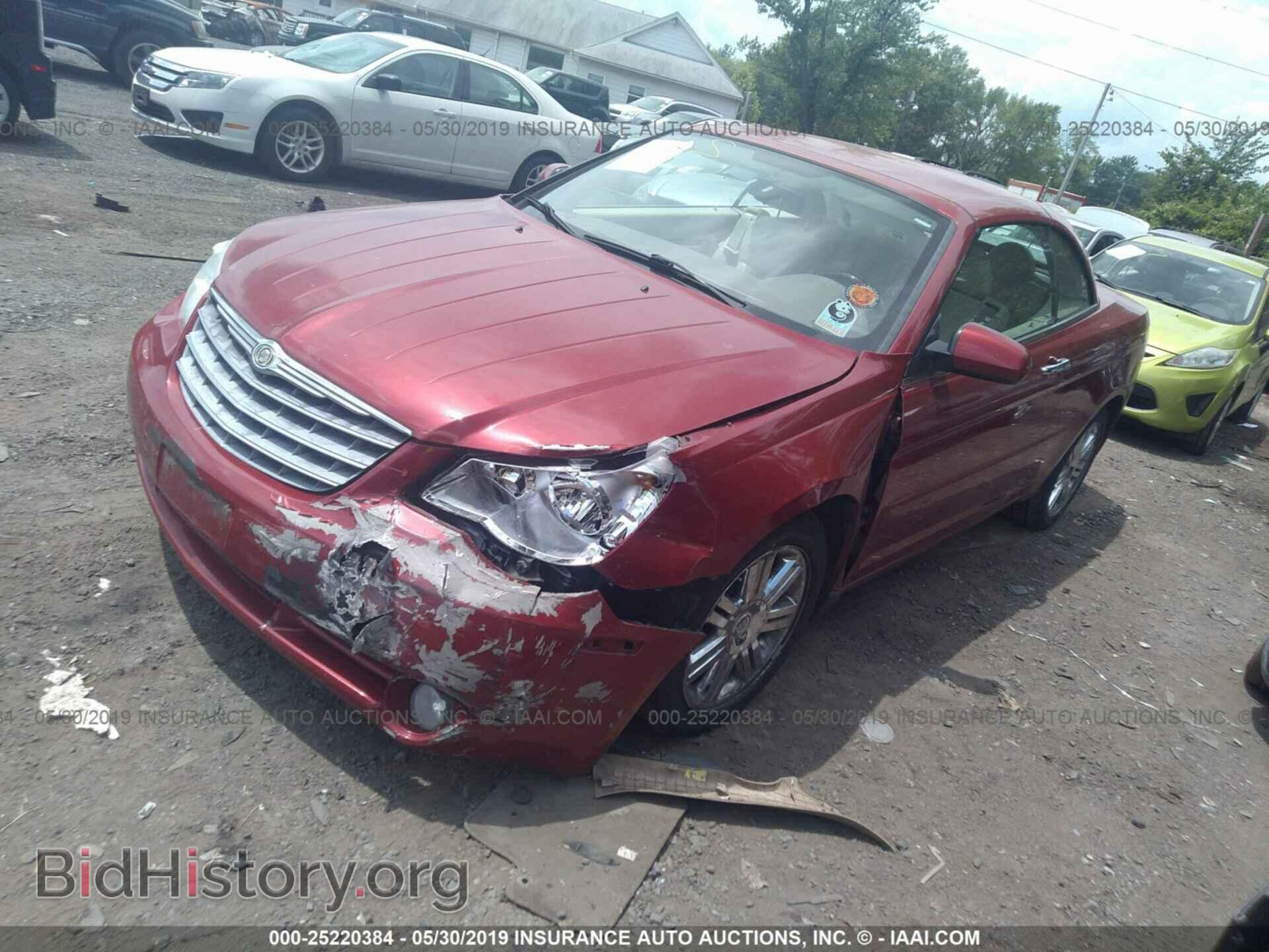 2008 CHRYSLER SEBRING - VIN: 1C3LC65M88N657831 - Фото 2