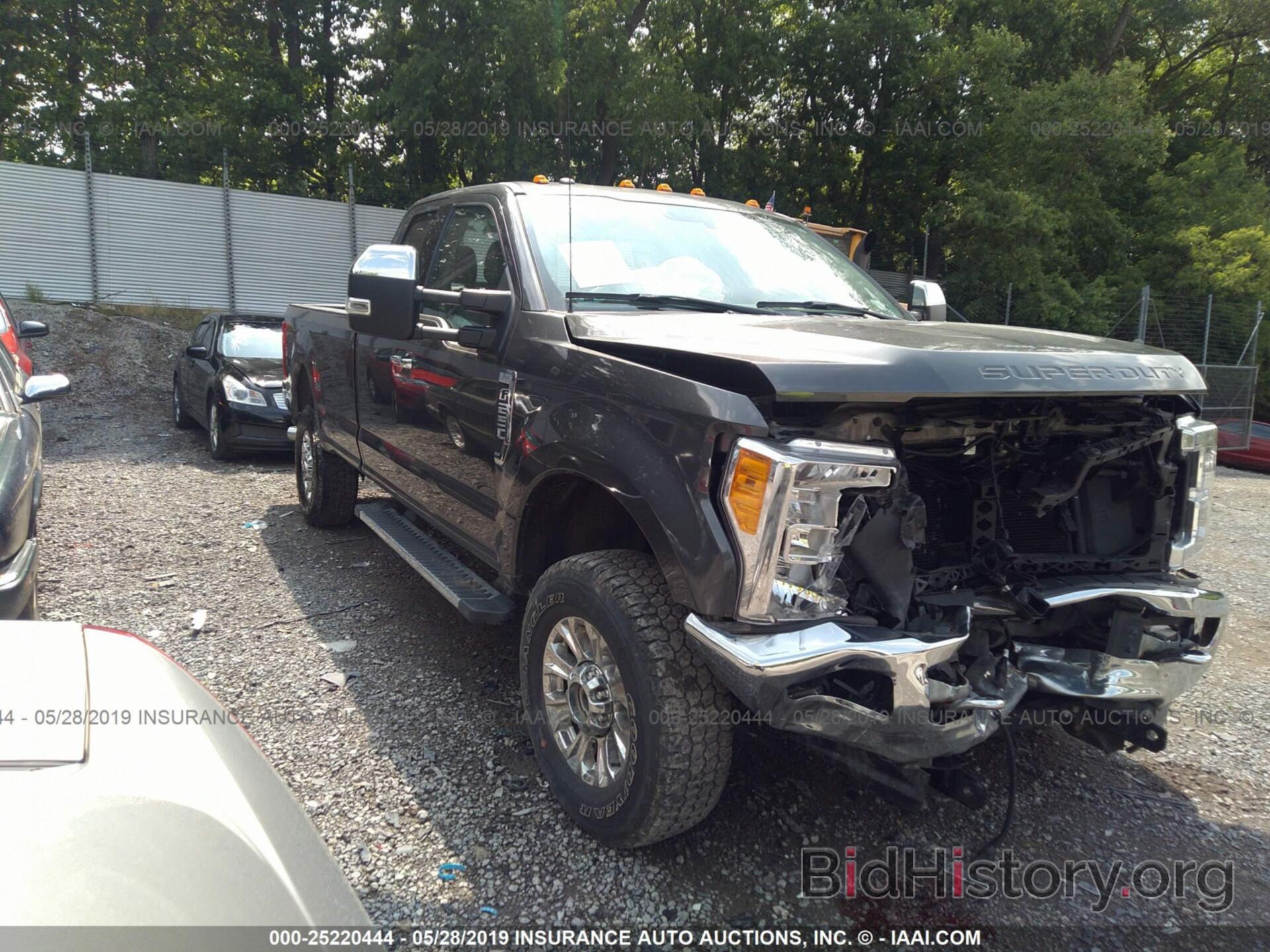 Photo 1FT7X2B62HEE77812 - FORD F250 2017