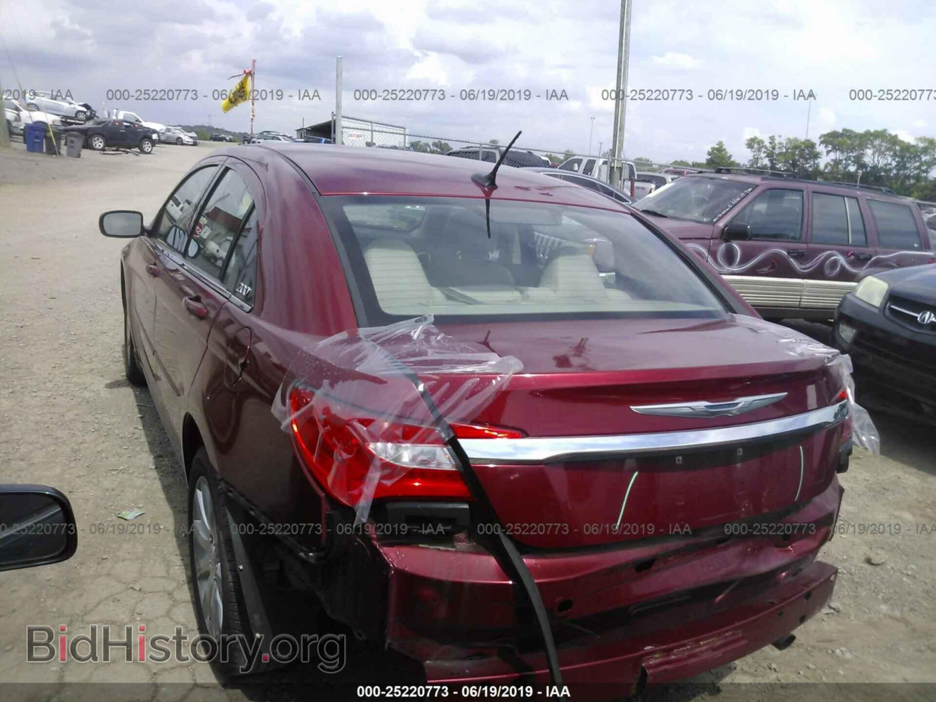 2012 CHRYSLER 200 - VIN: 1C3CCBBBXCN154824 - Фото 3