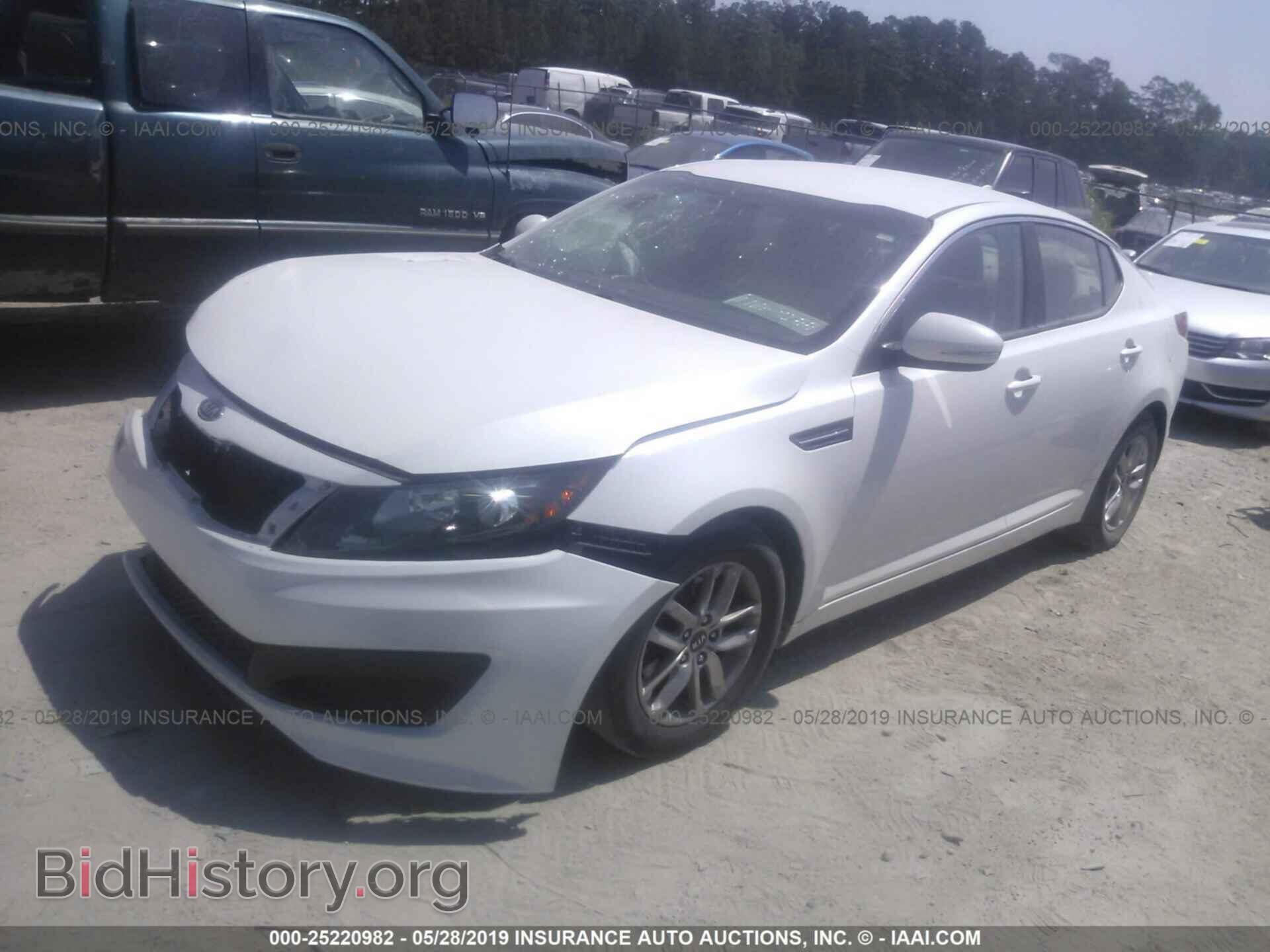2011 KIA OPTIMA - VIN: KNAGM4A76B5080946 - Photo 2