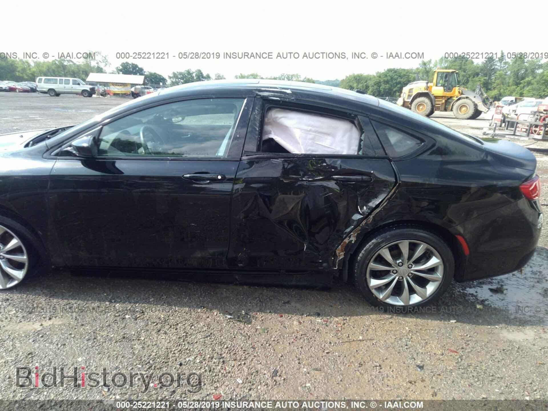 2016 CHRYSLER 200 - VIN: 1C3CCCBB2GN151752 - Photo 6
