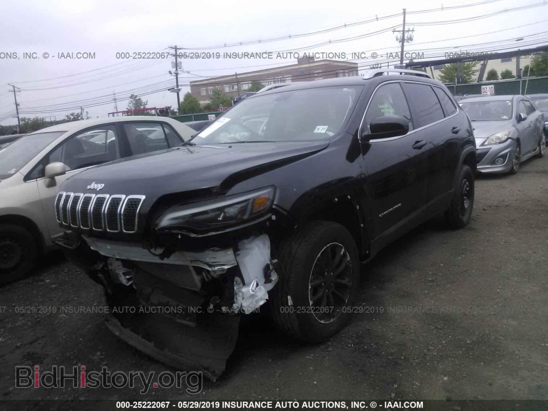 2019 JEEP CHEROKEE - VIN: 1C4PJMCB3KD281139 - Photo 2
