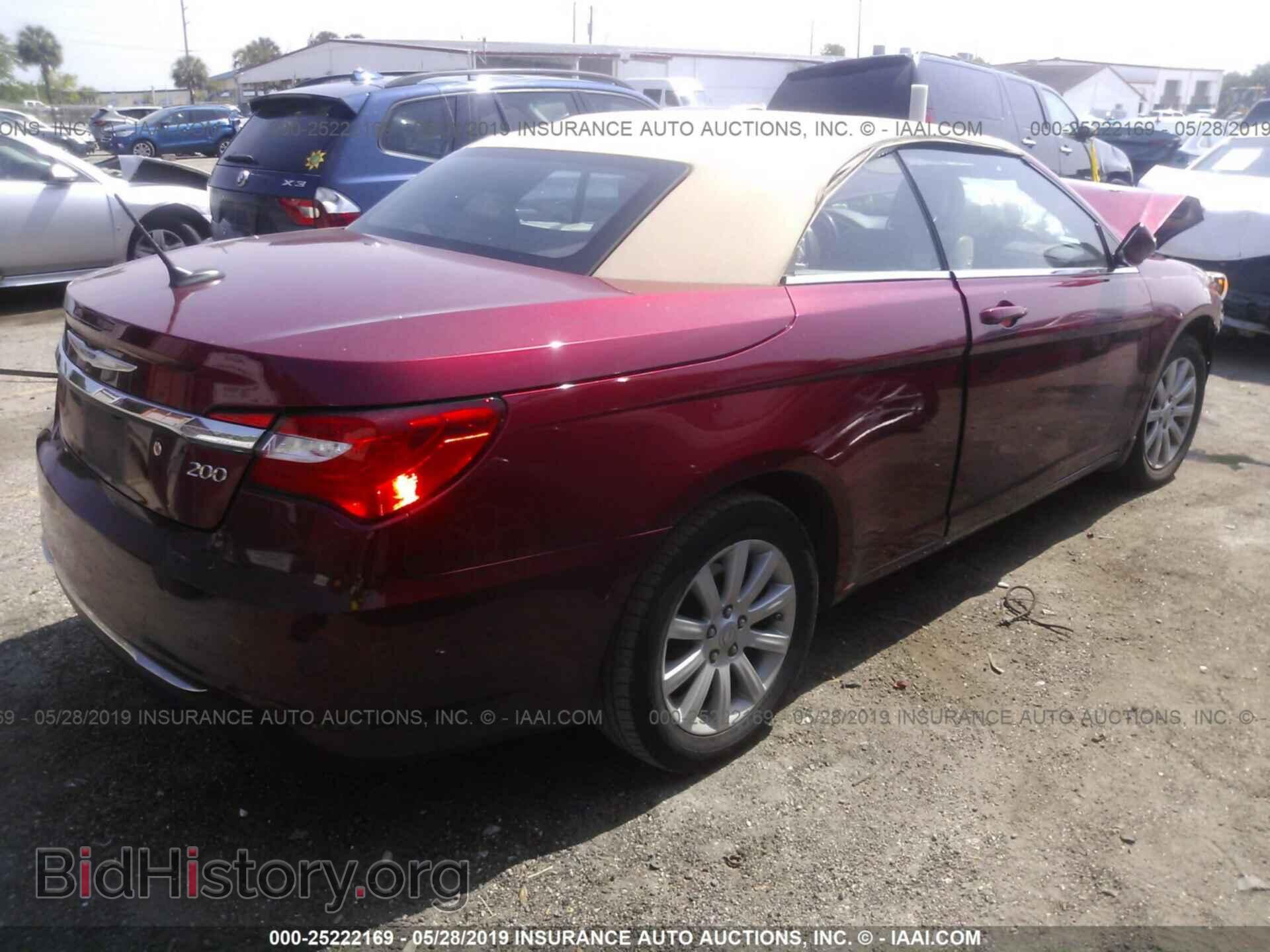 2013 CHRYSLER 200 - VIN: 1C3BCBEB9DN526646 - Photo 4