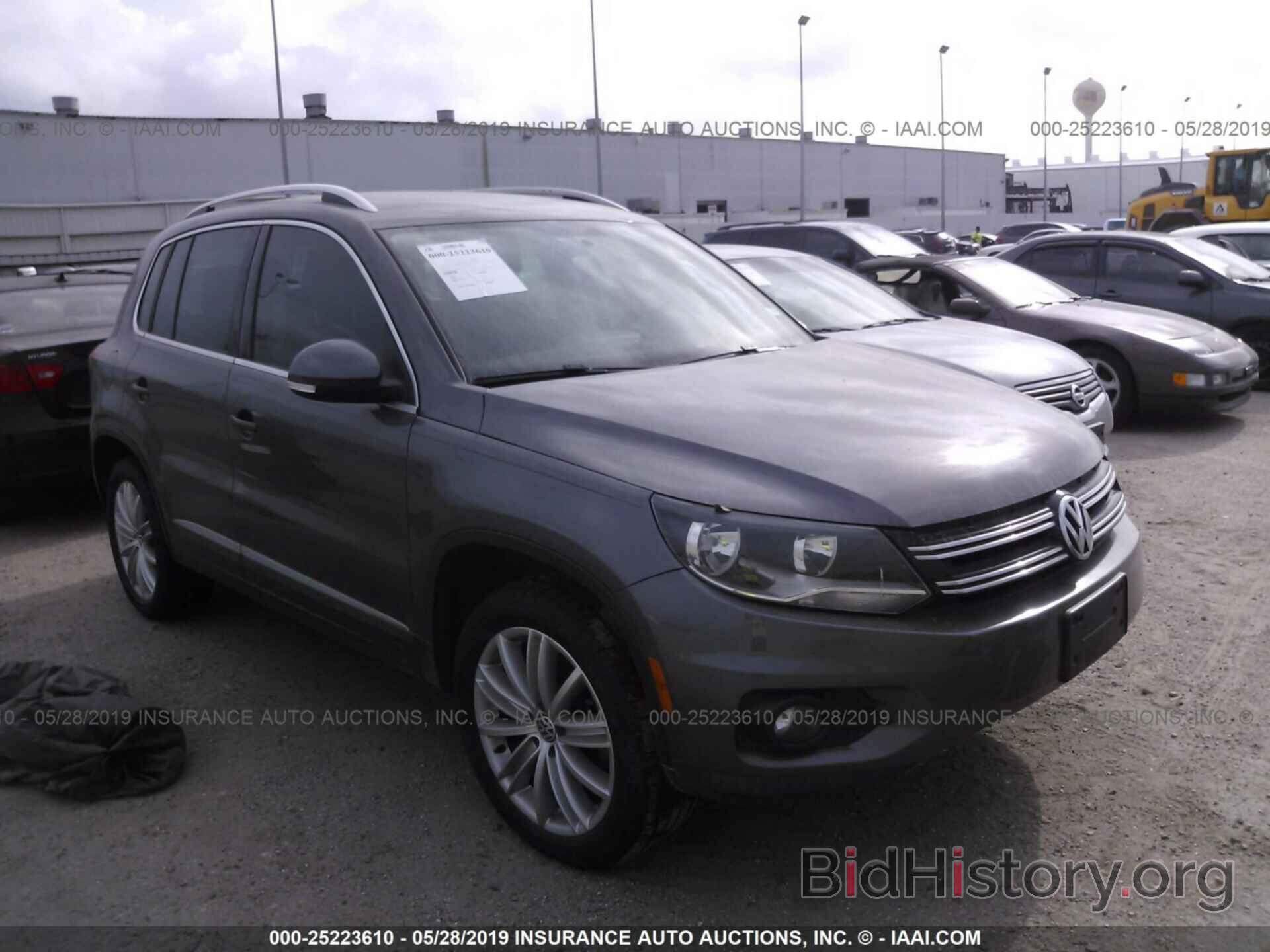 Photo WVGAV7AX2CW099797 - VOLKSWAGEN TIGUAN 2012