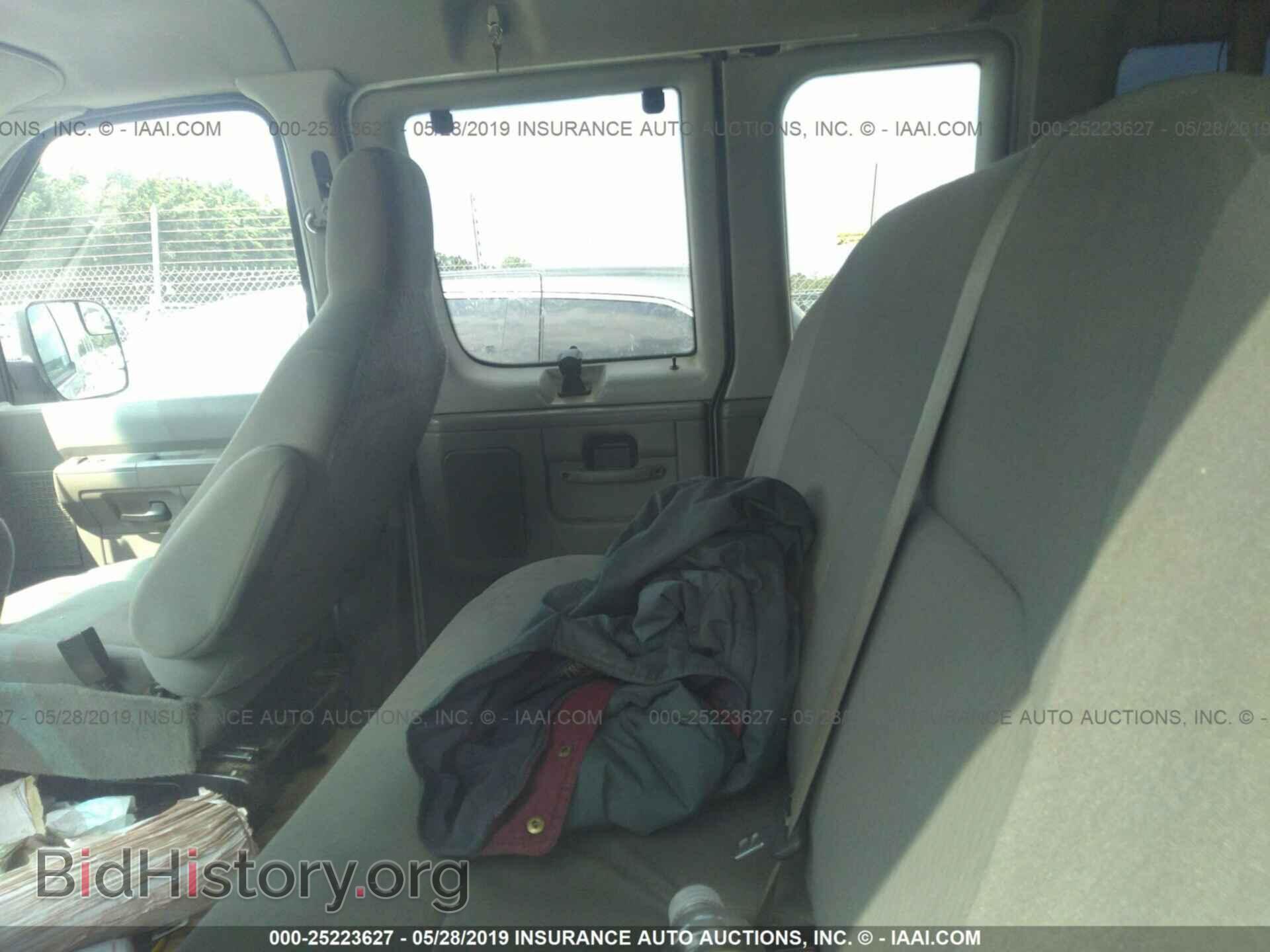 2011 FORD ECONOLINE - VIN: 1FBNE3BL9BDA67731 - Photo 8