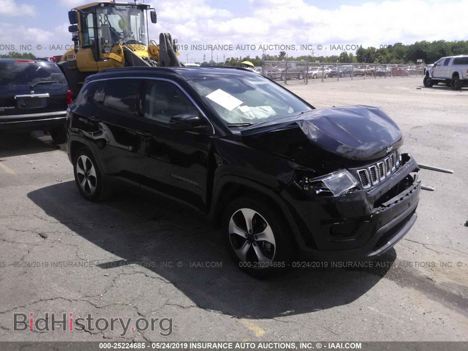 Photo 3C4NJCBB3HT607432 - JEEP COMPASS 2017