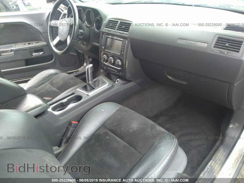 2010 Dodge CHALLENGER (VIN 2B3CJ7DWXAH283815) — photo 5 of 10