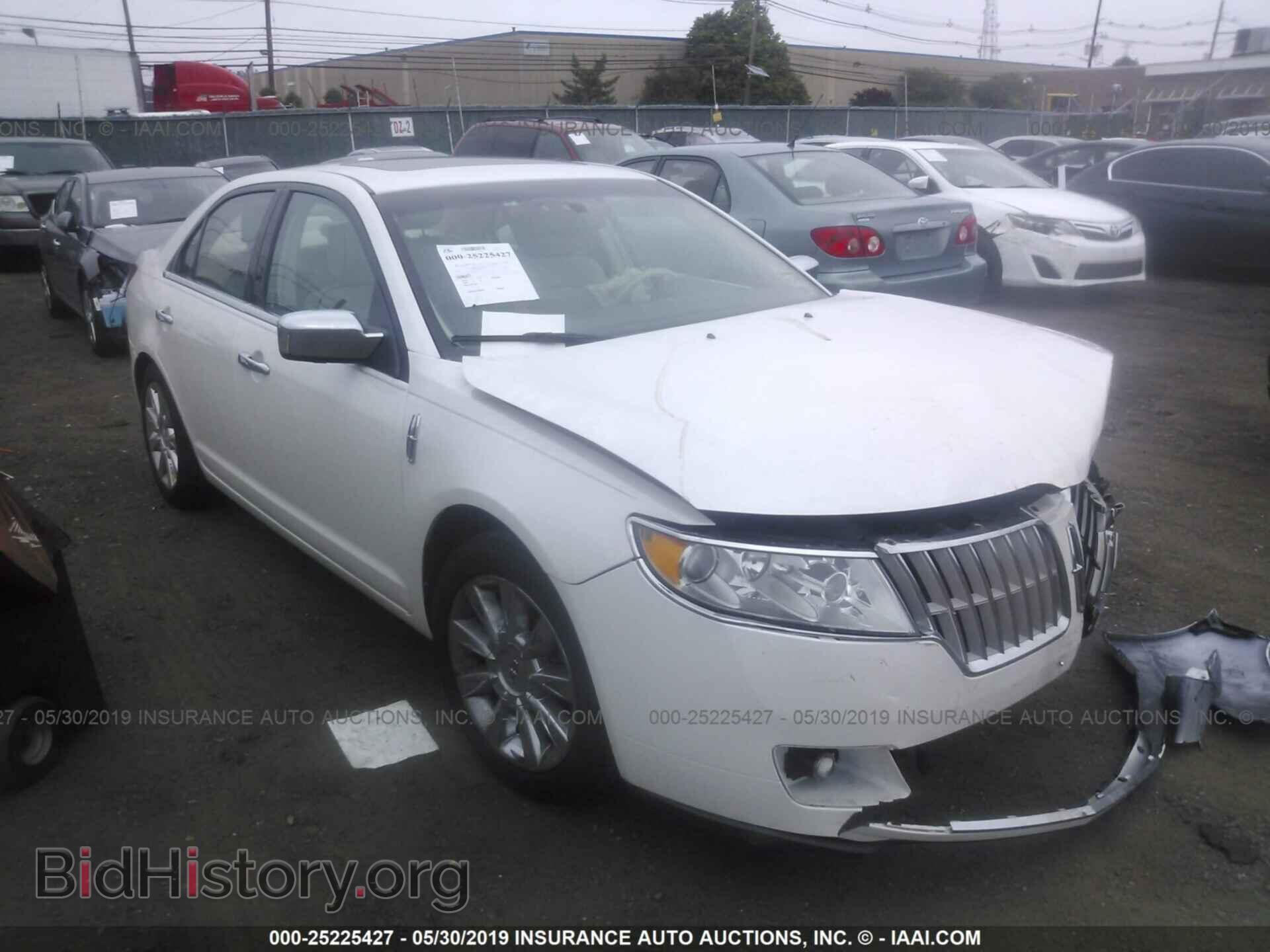 Фотография 3LNHL2JC2BR764591 - LINCOLN MKZ 2011