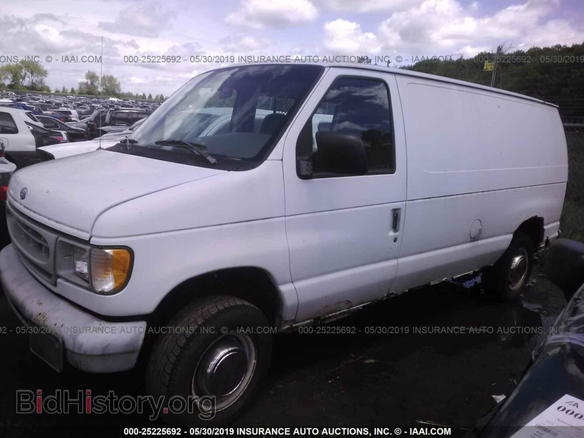 1997 FORD ECONOLINE - VIN: 1FTFE2422VHA40852 - Фото 2