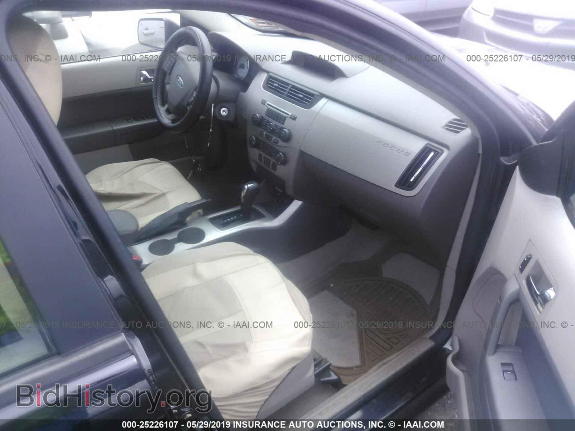 2008 FORD FOCUS - VIN: 1FAHP35N58W123439 - Фото 5