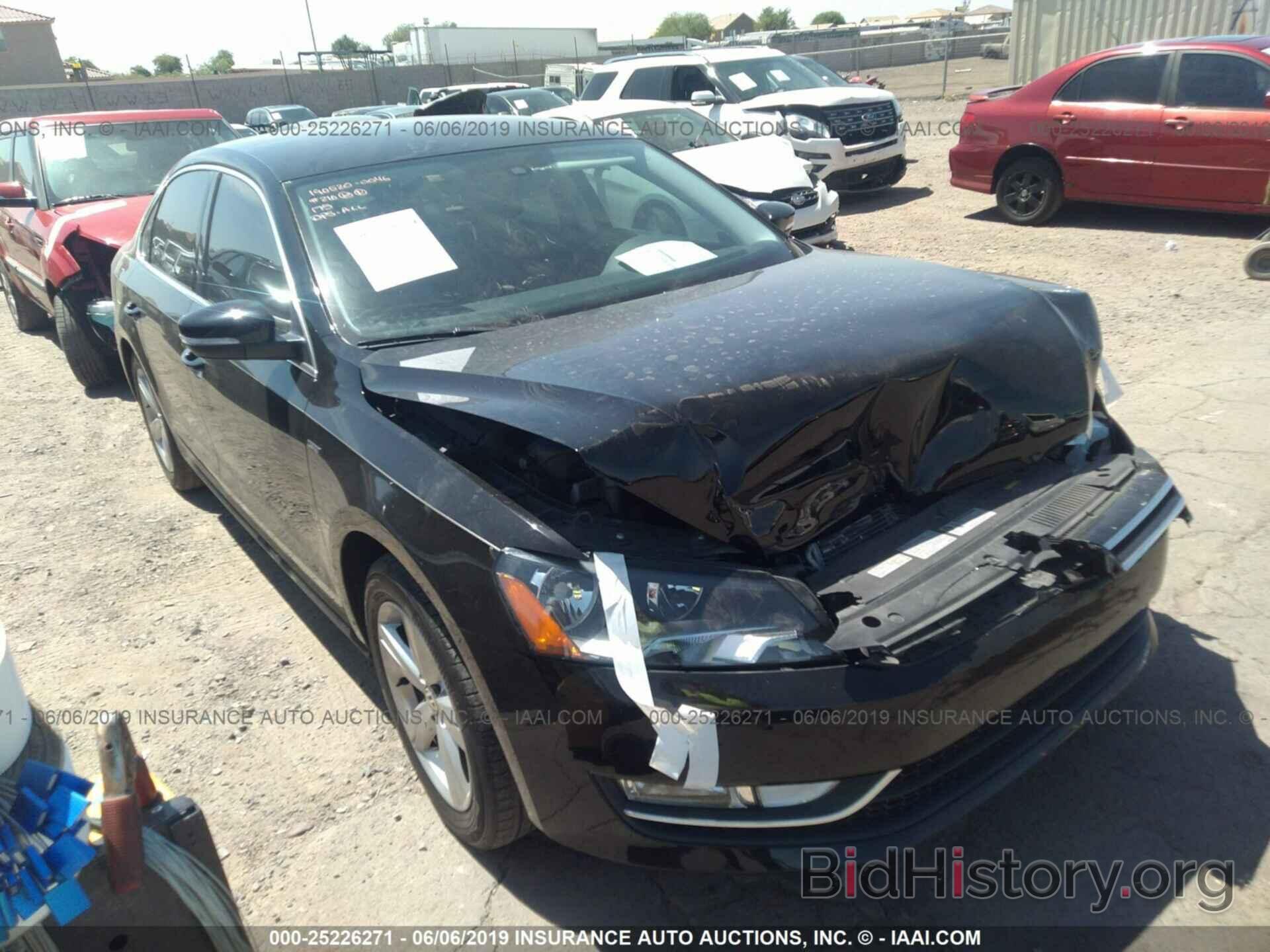 Photo 1VWAT7A36FC093673 - VOLKSWAGEN PASSAT 2015