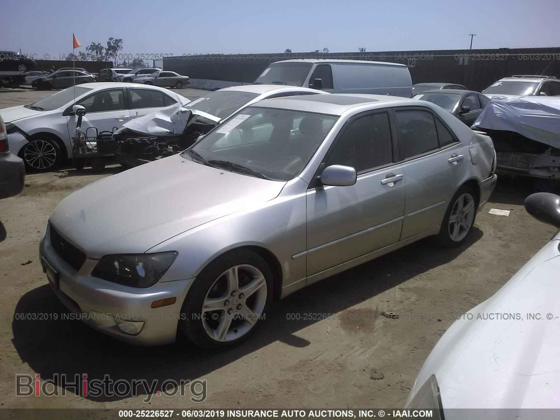 2002 LEXUS IS - VIN: JTHBD192920055118 - Фото 2