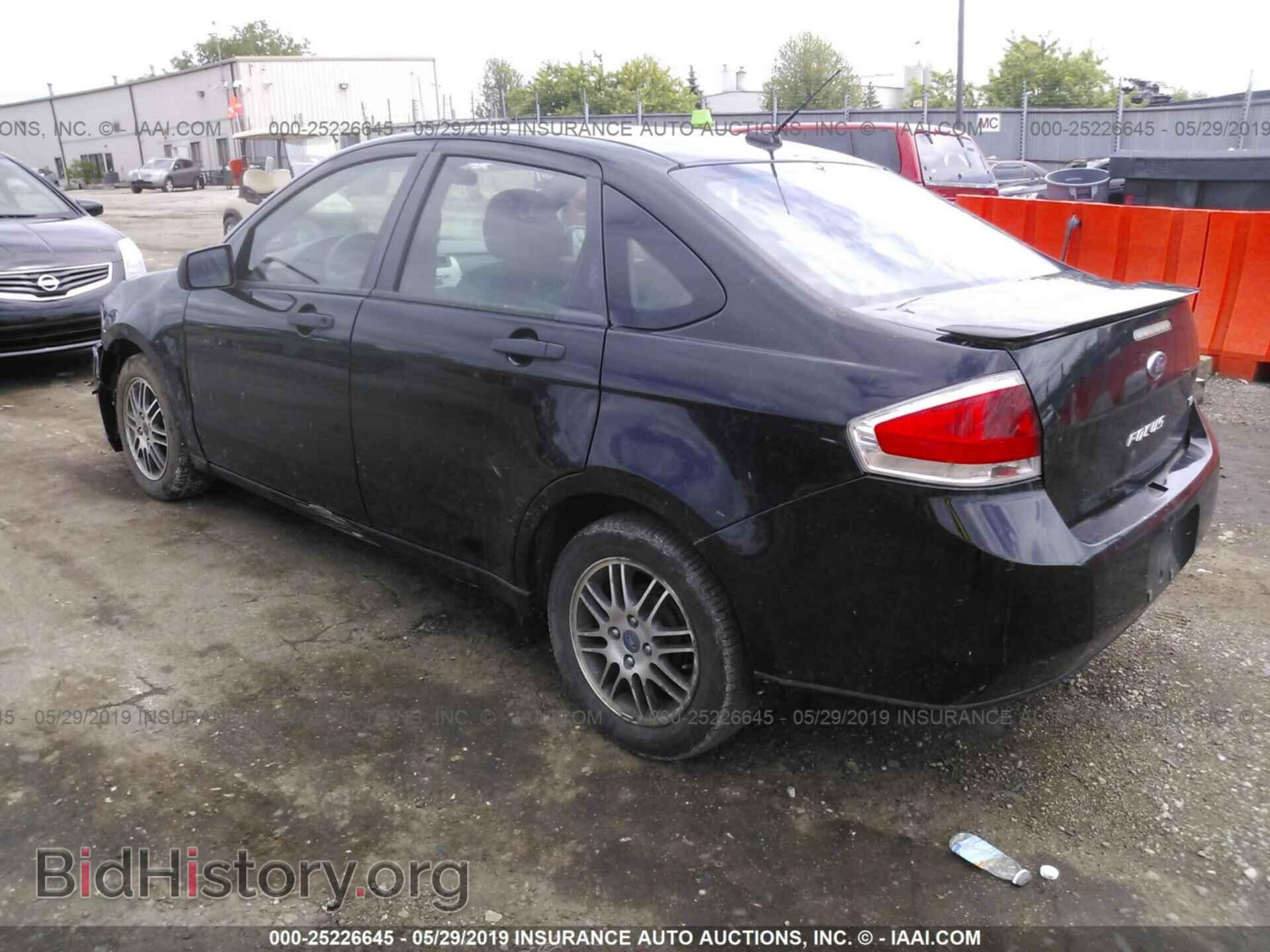 2011 FORD FOCUS - VIN: 1FAHP3FN3BW175691 - Фото 3