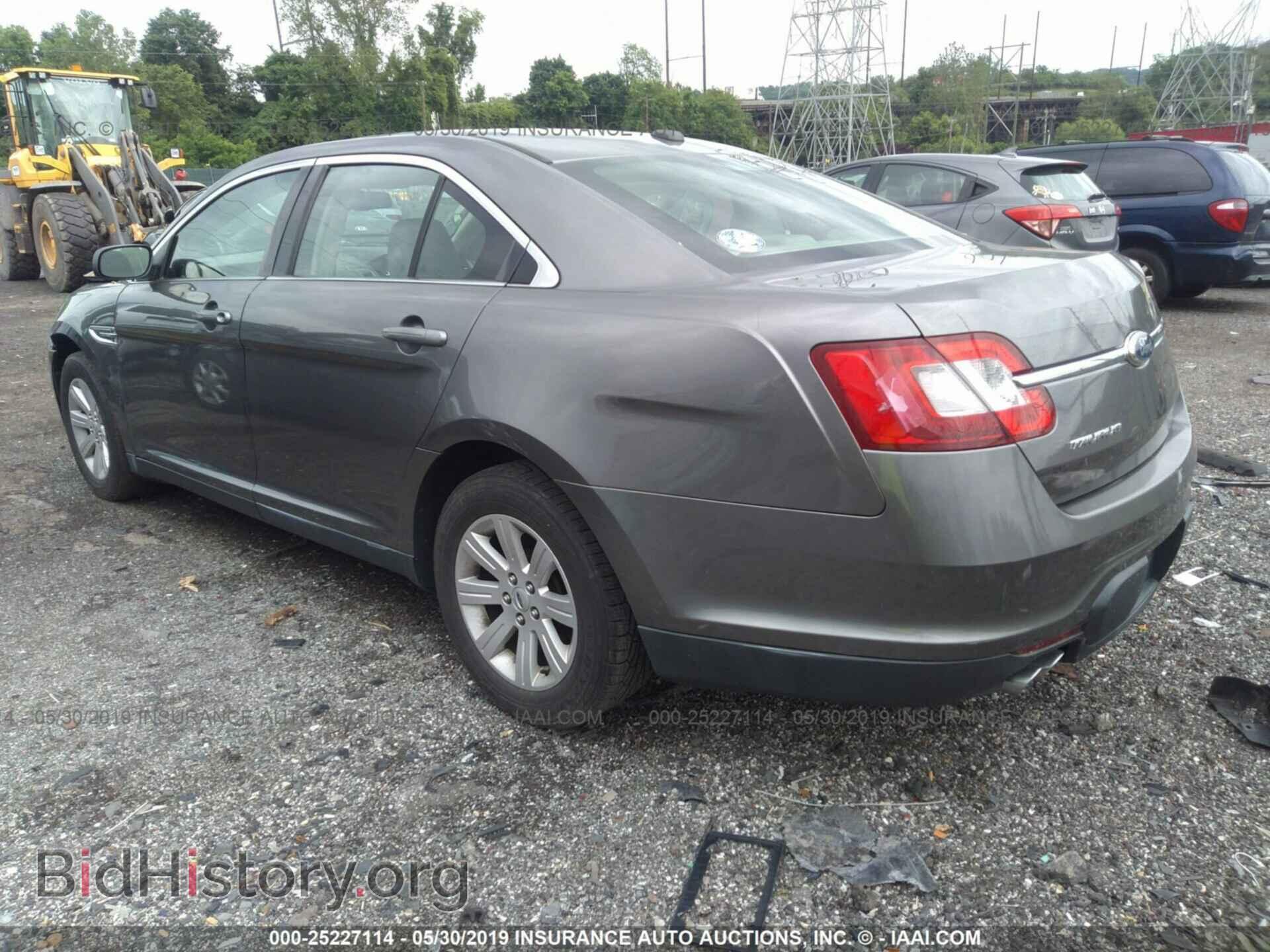 2011 FORD TAURUS - VIN: 1FAHP2DW2BG145338 - Фото 3