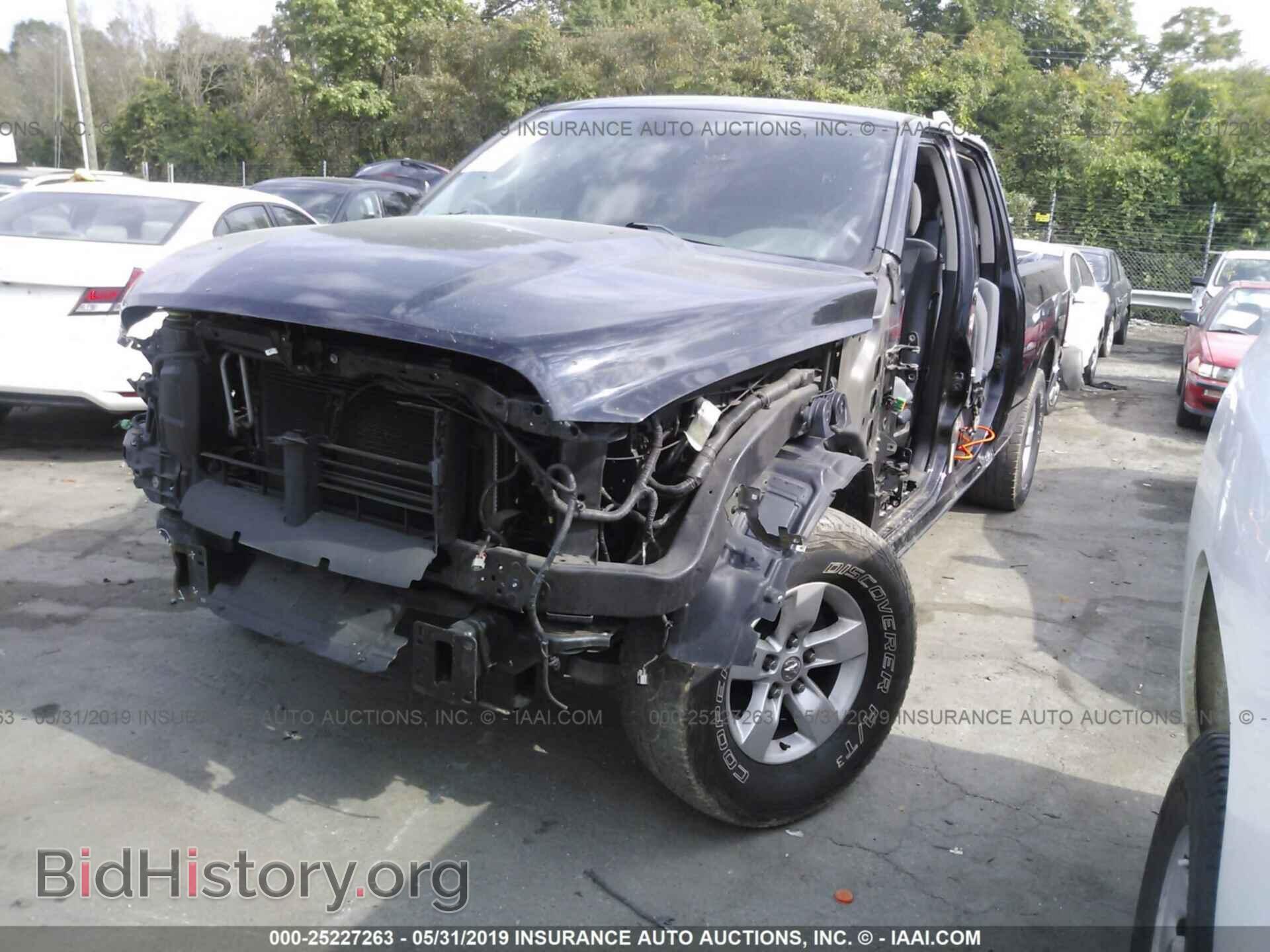 2013 RAM 1500 - VIN: 1C6RR6FG0DS665471 - Photo 2