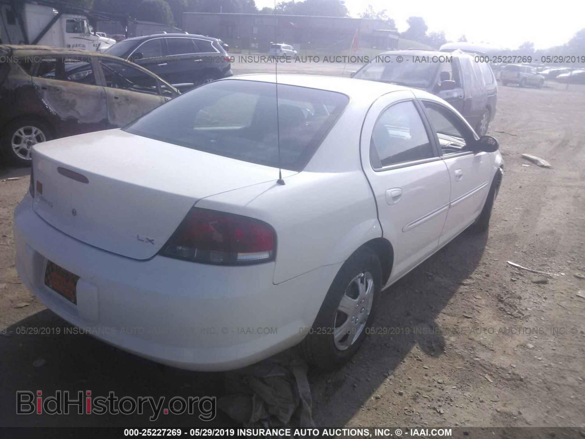 2001 CHRYSLER SEBRING - VIN: 1C3EL46X71N625822 - Фото 4
