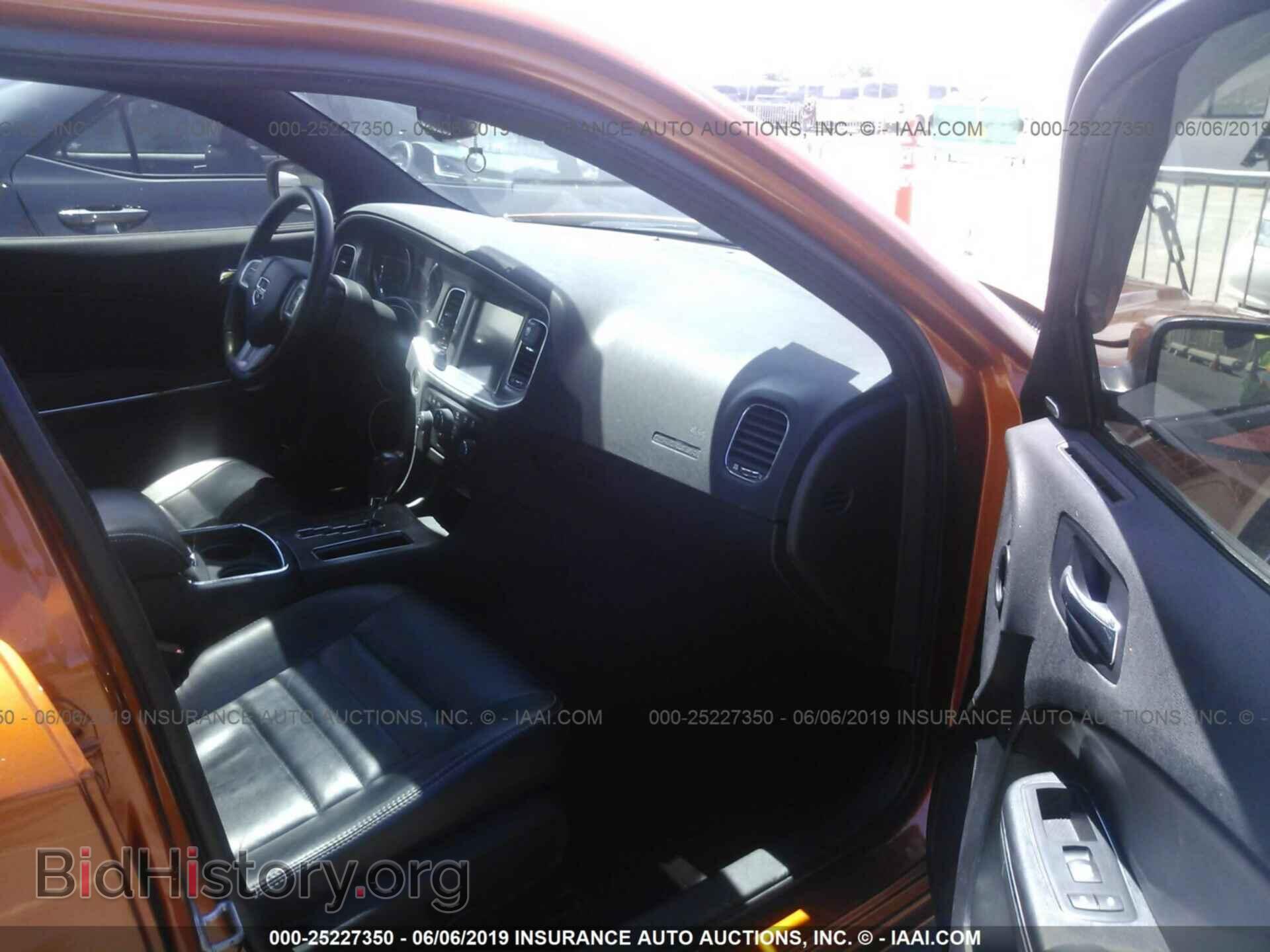 2011 DODGE CHARGER - VIN: 2B3CL3CG5BH505305 - Фото 5