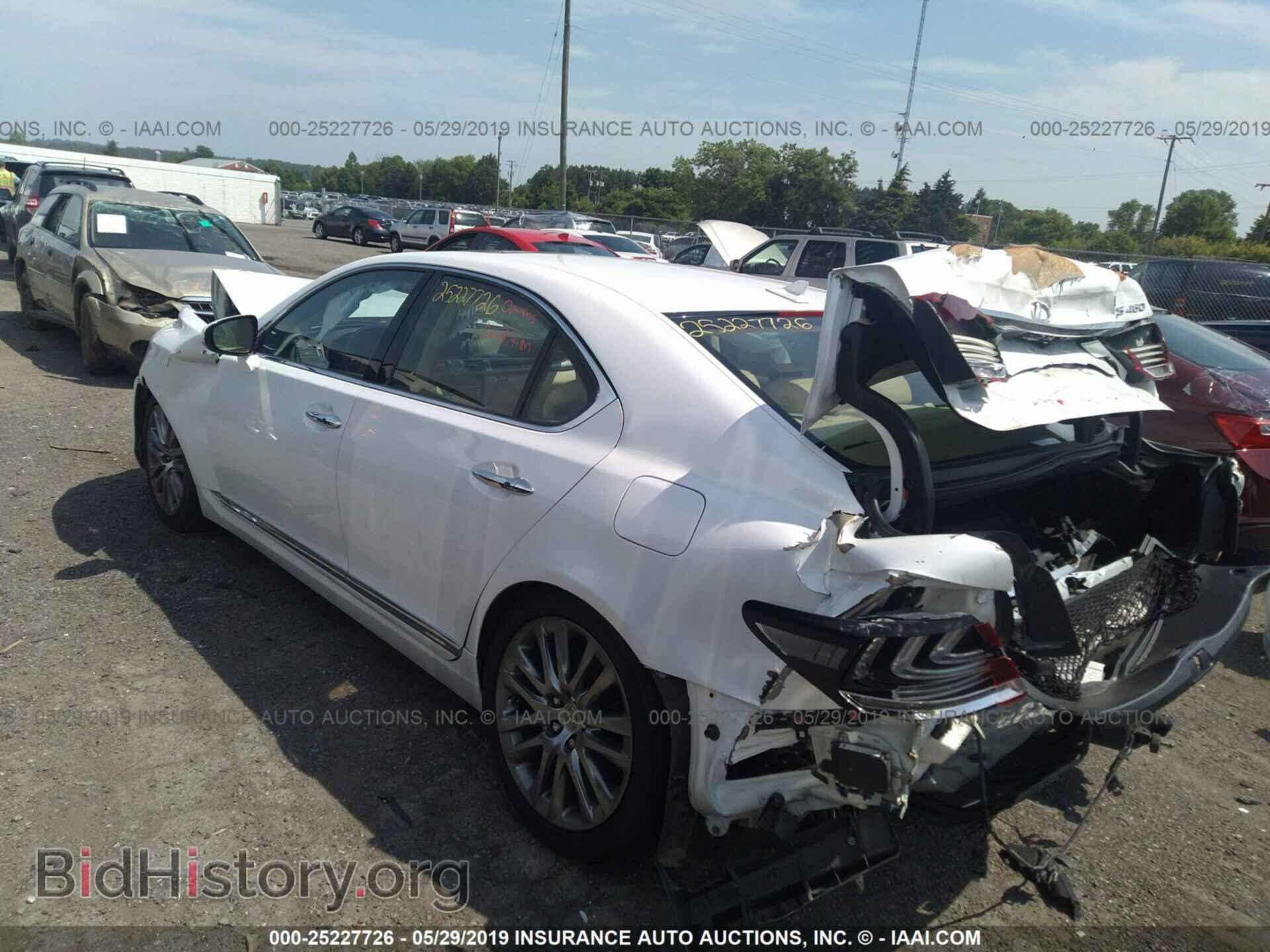 2013 LEXUS LS - VIN: JTHBL5EF7D5122582 - Фото 3