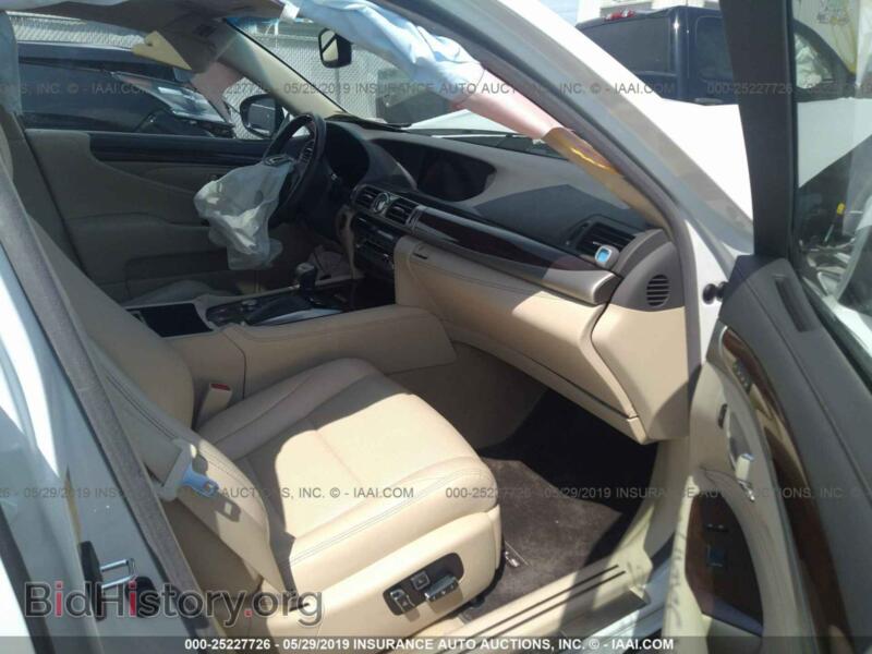 2013 Lexus LS (VIN JTHBL5EF7D5122582) — photo 5 of 10