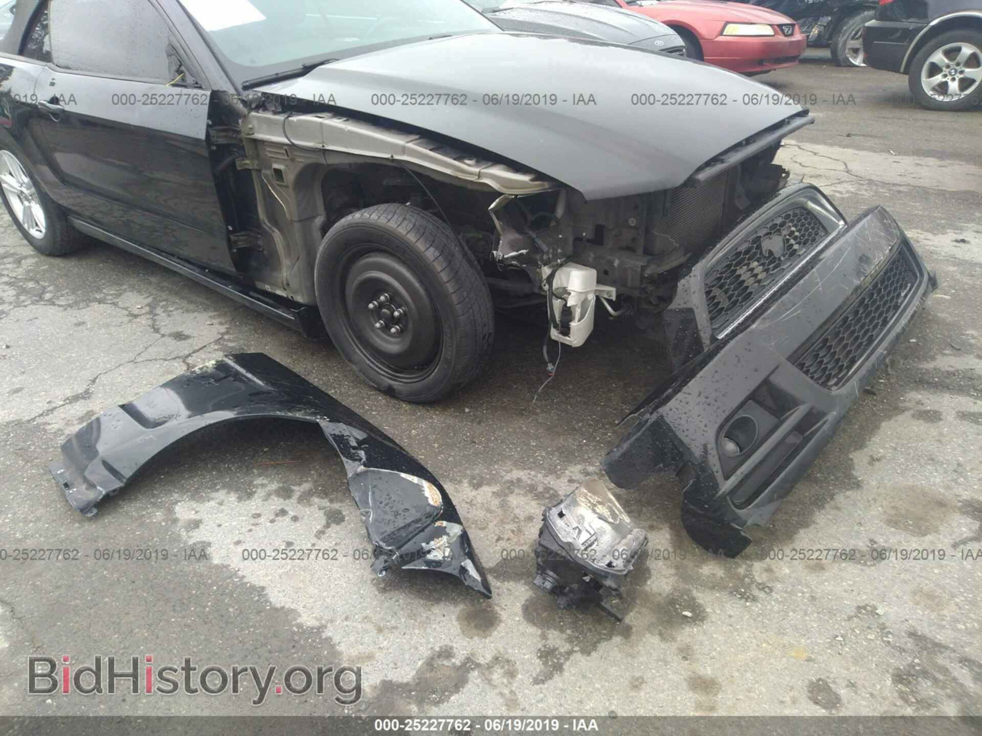 2014 FORD MUSTANG - VIN: 1ZVBP8EM4E5238553 - Фото 6