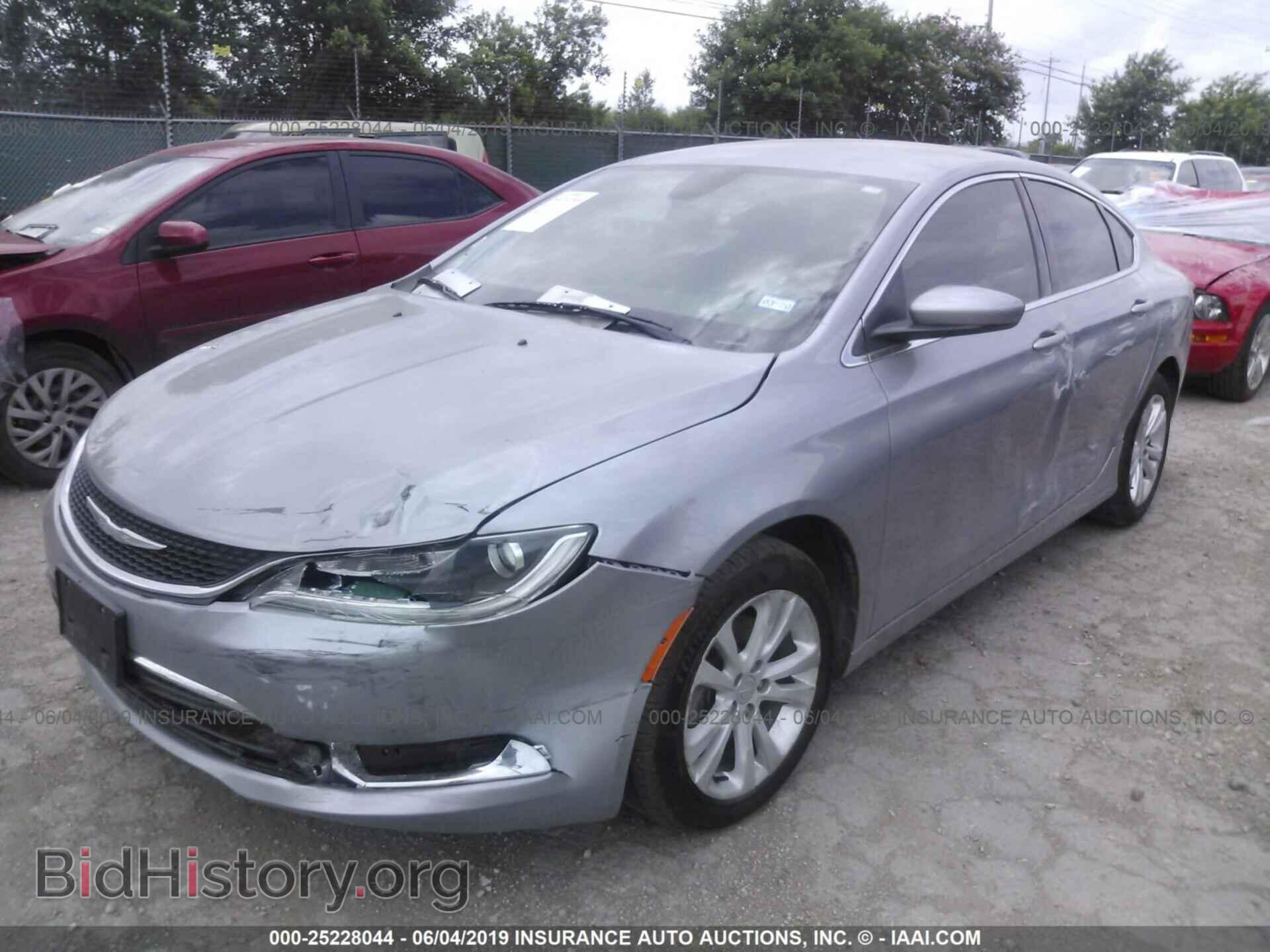 2016 CHRYSLER 200 - VIN: 1C3CCCAB2GN108367 - Фото 2