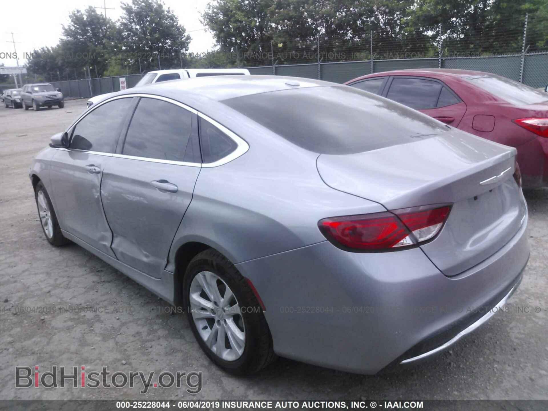 2016 CHRYSLER 200 - VIN: 1C3CCCAB2GN108367 - Фото 3