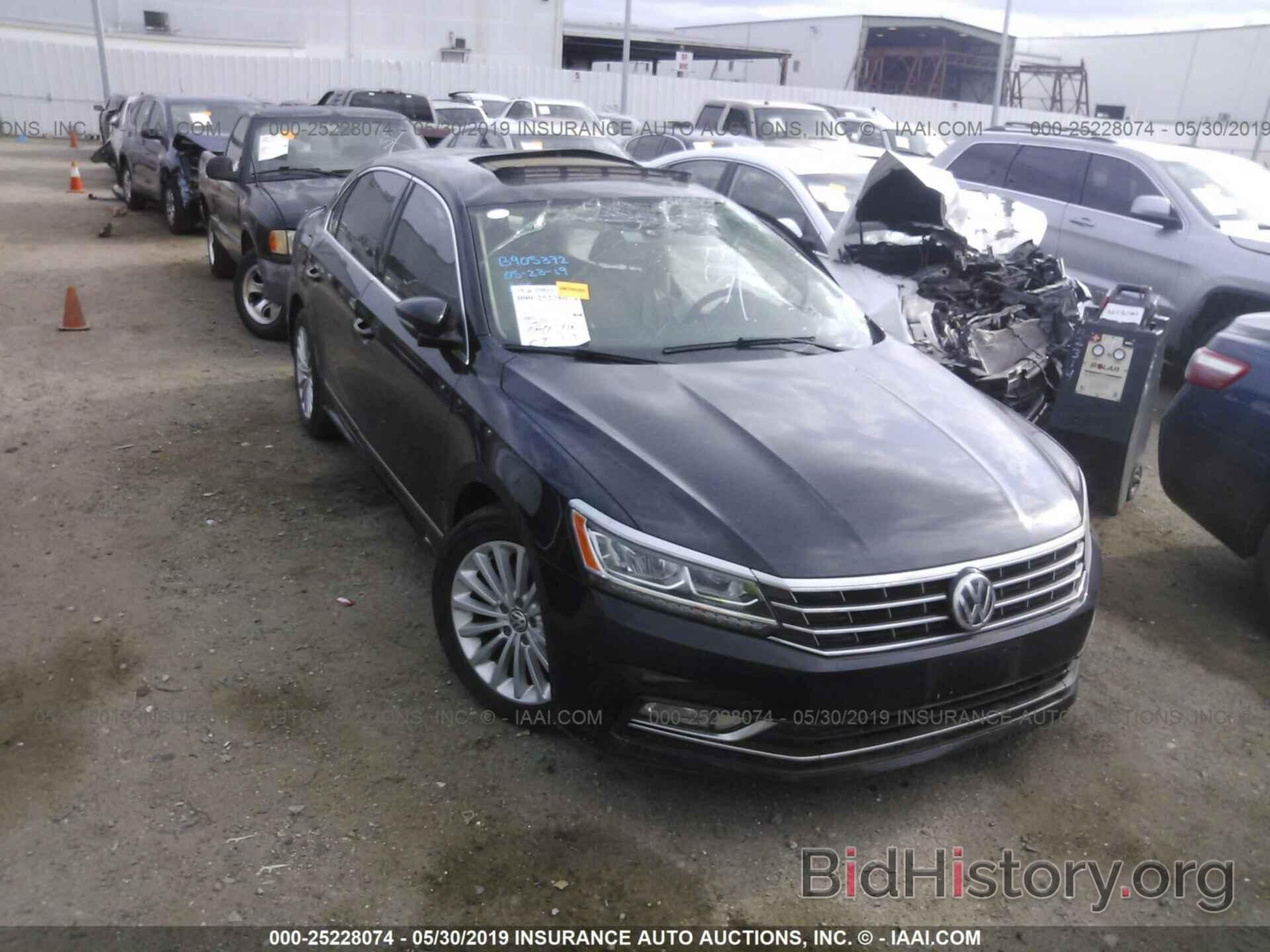 Photo 1VWBS7A35GC025020 - VOLKSWAGEN PASSAT 2016