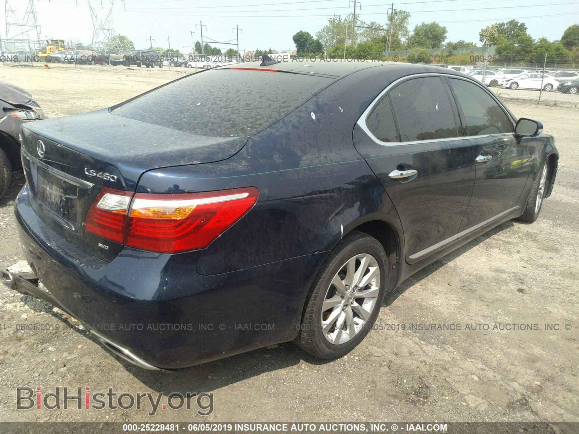 2010 LEXUS LS - VIN: JTHCL5EF5A5008757 - Photo 4