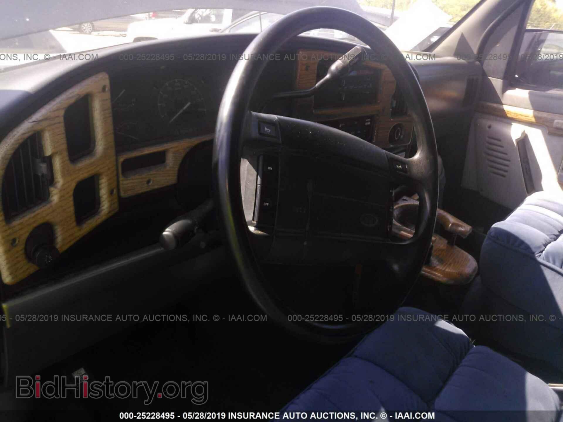 1996 FORD ECONOLINE - VIN: 1FDEE14H2THB51260 - Photo 5