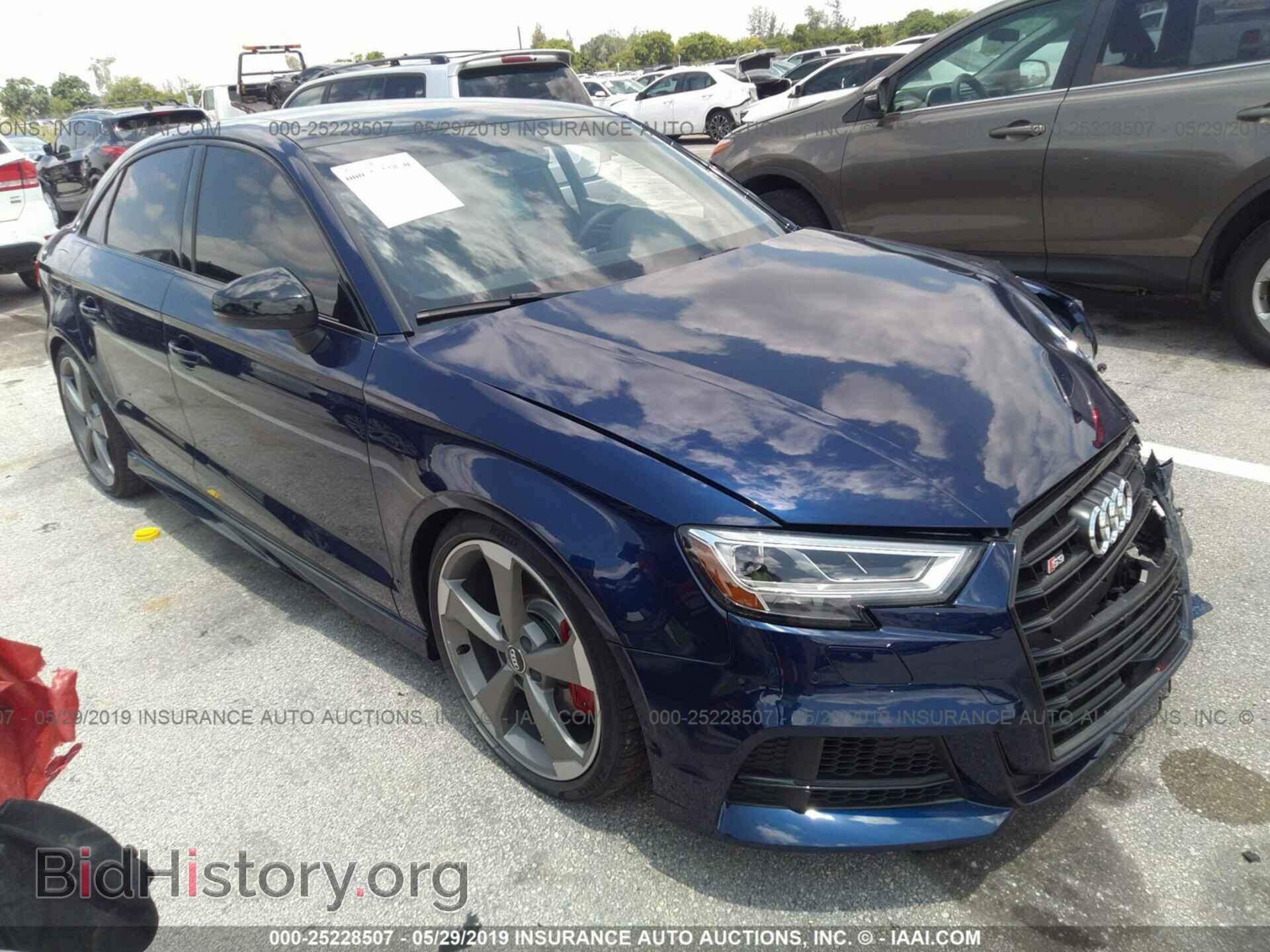 Фотография WAUB1GFFXK1017389 - AUDI S3 2019