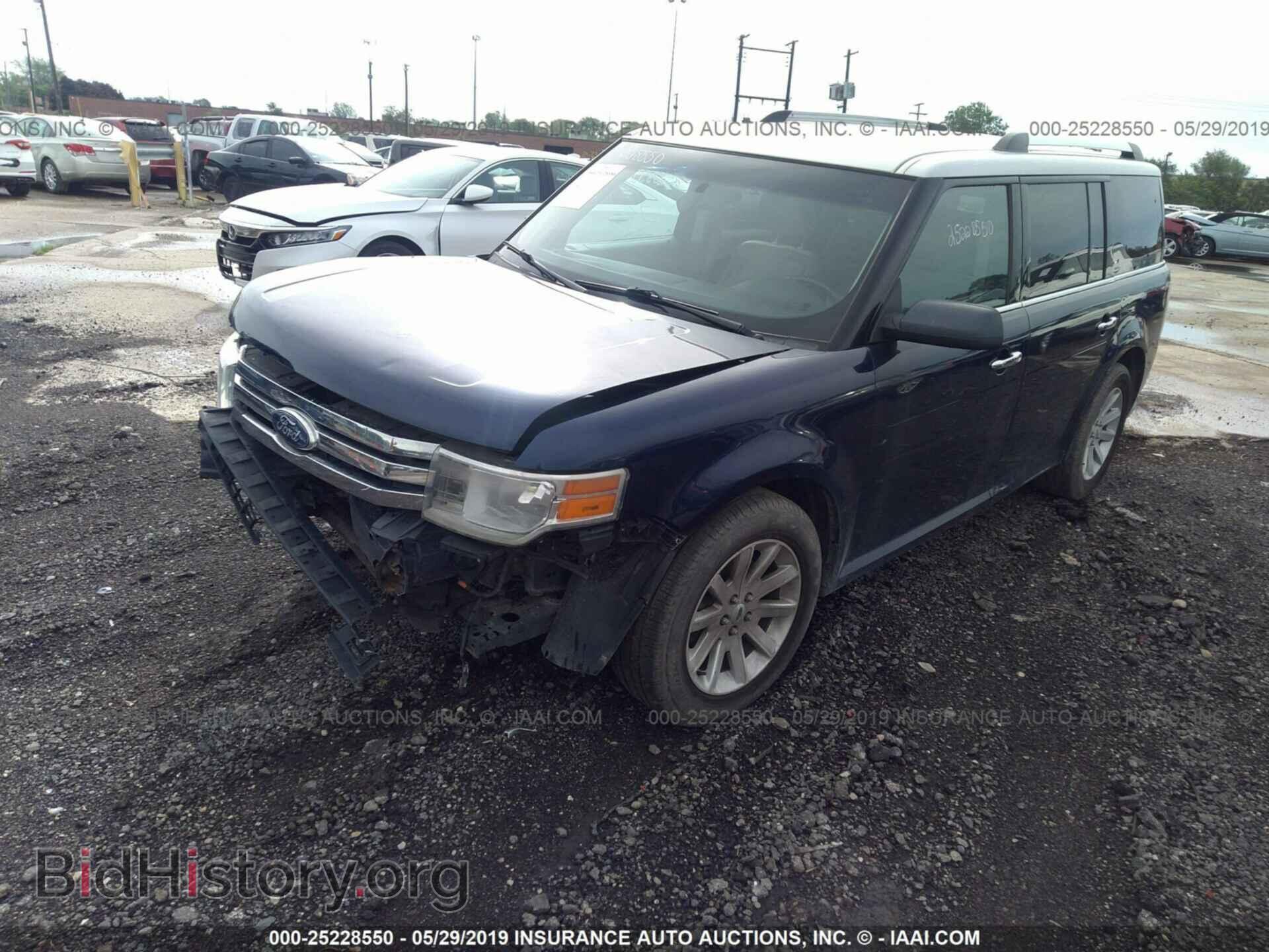 2011 FORD FLEX - VIN: 2FMGK5CC1BBD16130 - Photo 2