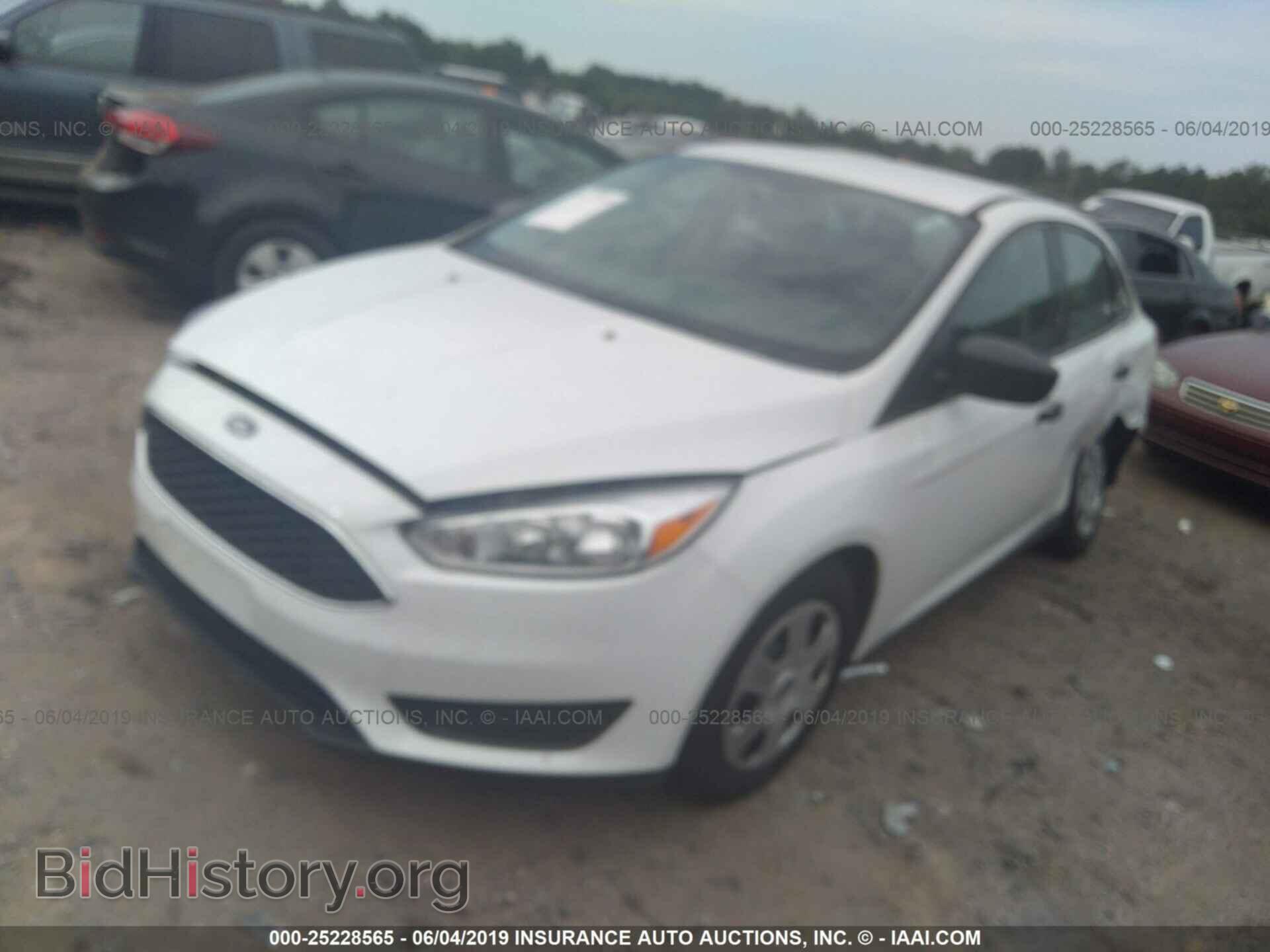 2018 FORD FOCUS - VIN: 1FADP3E29JL255602 - Фото 2